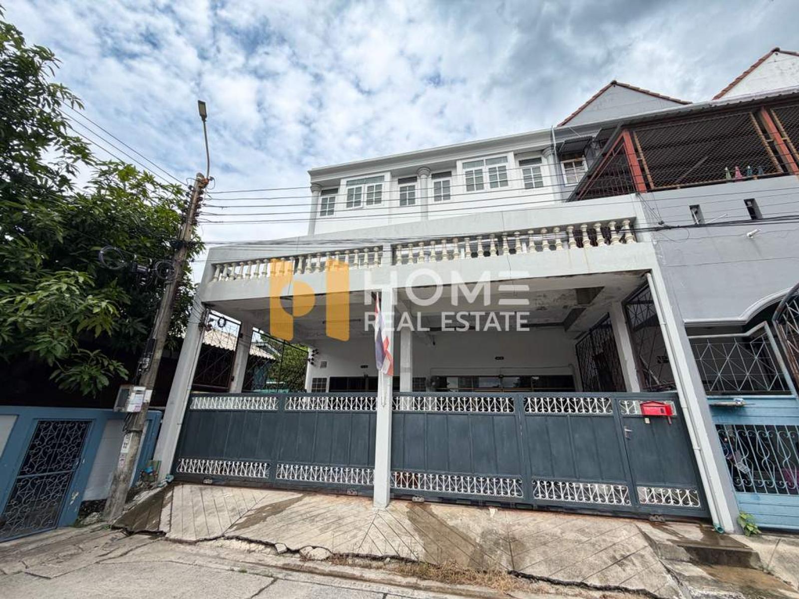 ทาวน์เฮ้าส์ ซอยสุขุมวิท 62 / 5 ห้องนอน (ขาย), Townhouse, Sukhumvit Soi 62 / 5 Bedrooms (FOR SALE) GNG207