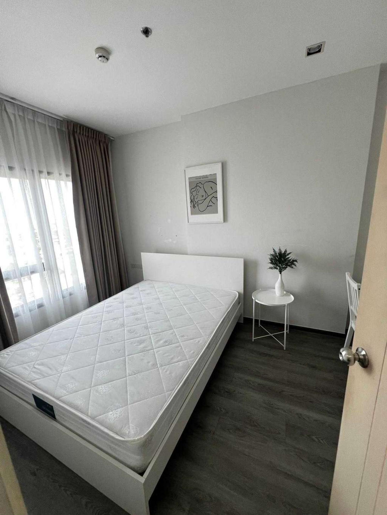 Rich Park @ Triple Station / 1 Bedroom (SALE WITH TENANT), ริชพาร์ค แอท ทริปเปิ้ล สเตชั่น / 1 ห้องนอน (ขายพร้อมผู้เช่า) PYN040