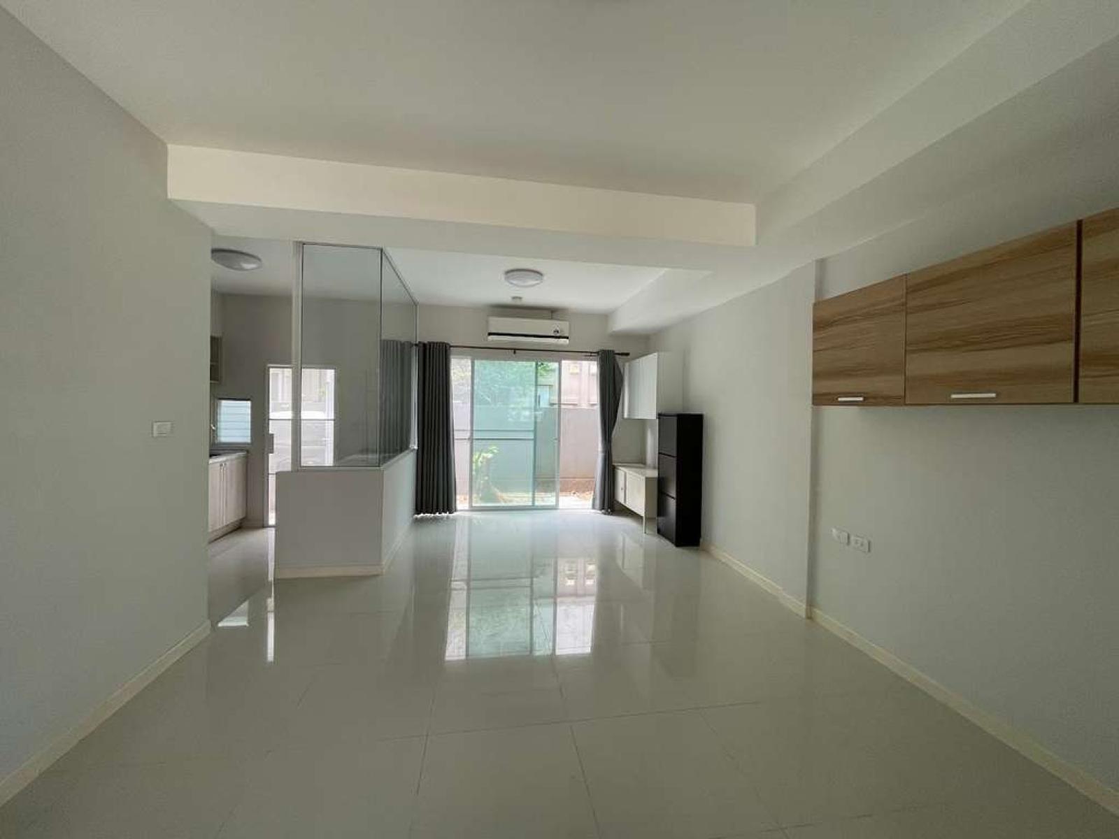 อินดี้ ปิ่นเกล้า - สิรินธร / 3 ห้องนอน (ขาย), Indy Pinklao - Sirinthorn / 3 Bedrooms (FOR SALE) EARK076