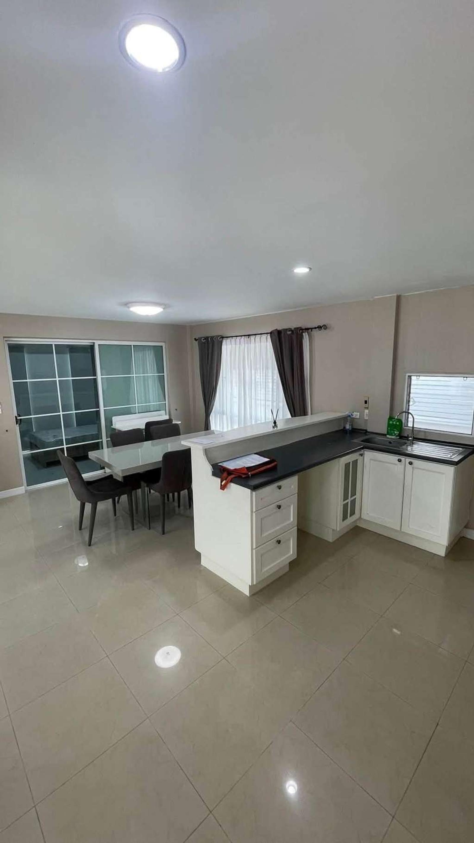 มัณฑนา อ่อนนุช - วงแหวน / 4 ห้องนอน (ขาย), Mantana Onnut - Wongwaen / 4 Bedrooms (FOR SALE) POON300