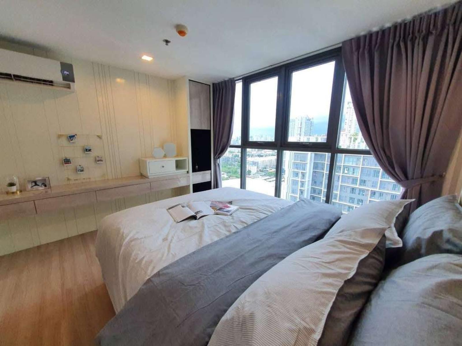 Ideo Mobi Sukhumvit (Soi 81) / Duplex 1 Bed (FOR RENT), ไอดีโอ โมบิ สุขุมวิท (สุขุมวิท 81) / ดูเพล็กซ์ 1 ห้องนอน (ให้เช่า) PYN035