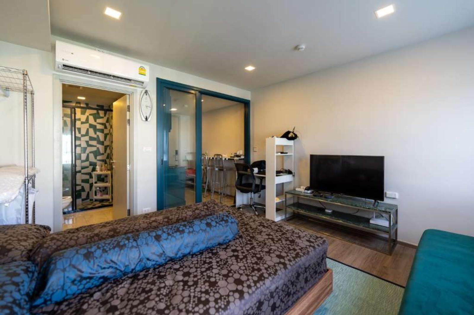 The Base Sukhumvit 50 / Studio (SALE WITH TENANT), เดอะ เบส สุขุมวิท 50 / ห้องสตูดิโอ (ขายพร้อมผู้เช่า) PYN111