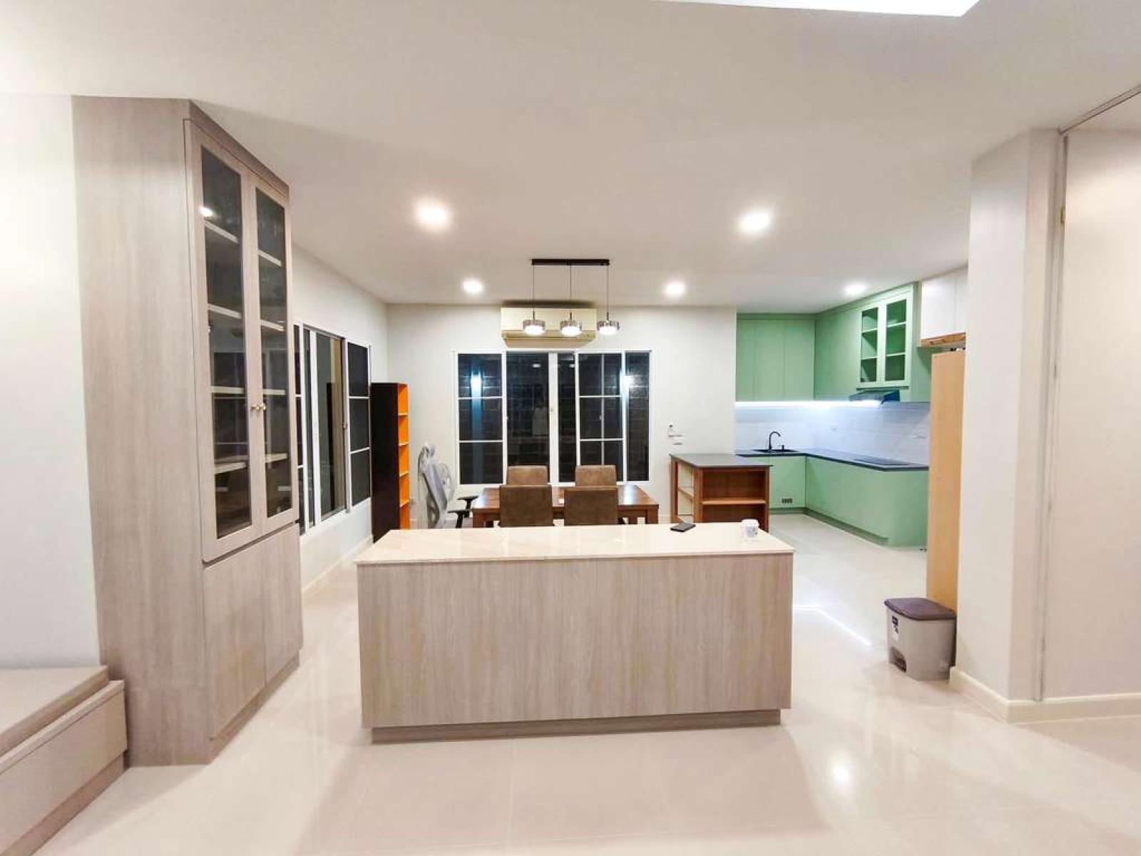 บ้านกลางกรุง เดอะ นีซ รัชวิภา / 3 ห้องนอน (ขาย), Baan Klang Krung The Nice Ratchavipha / 3 Bedrooms (FOR SALE) BNS197