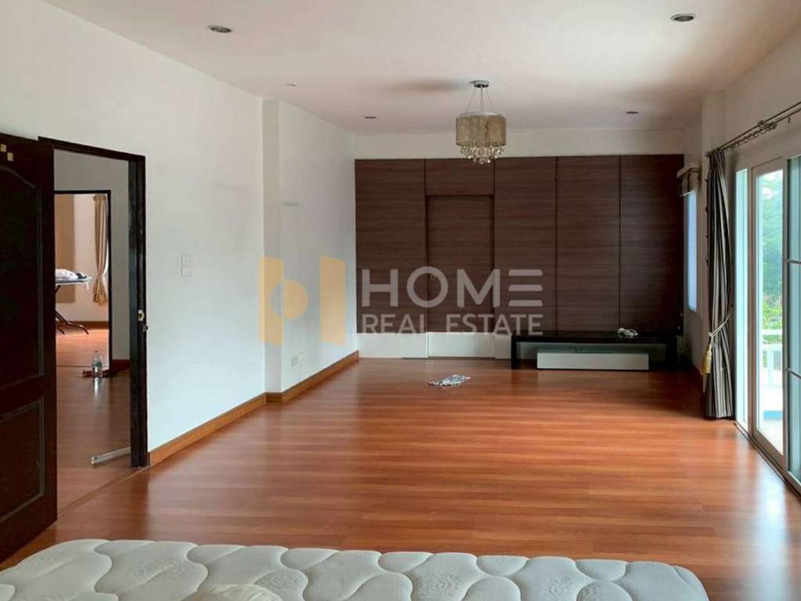 หมู่บ้านคาซาลูน่า / 3 ห้องนอน (ขาย), Casaluna Village / 3 Bedrooms (FOR SALE) YEAN242