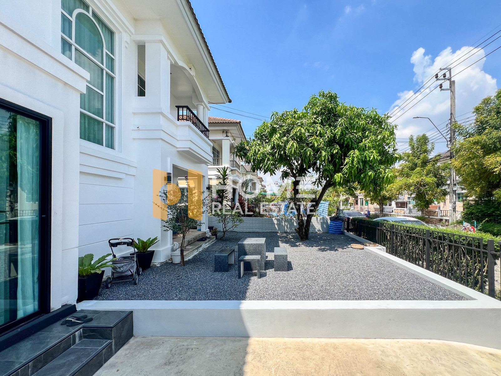 ภัสสร 21 พระราม 9 - วงแหวน / 4 ห้องนอน (ขาย), Passorn 21 Rama 9 - Wongwaen / 4 Bedrooms (FOR SALE) BZD112