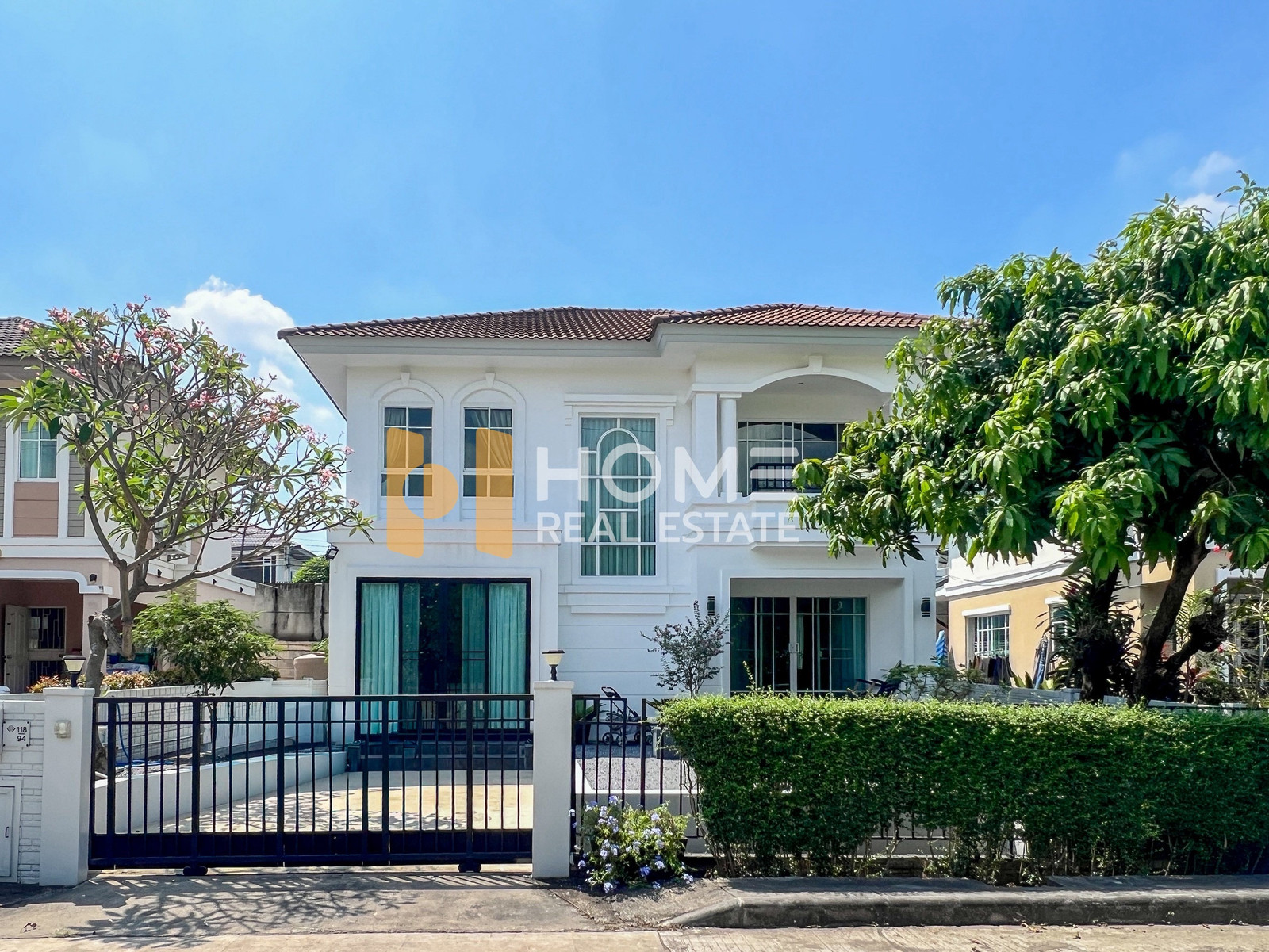 ภัสสร 21 พระราม 9 - วงแหวน / 4 ห้องนอน (เช่า), Passorn 21 Rama 9 - Wongwaen / 4 Bedrooms (FOR RENT) BZD112