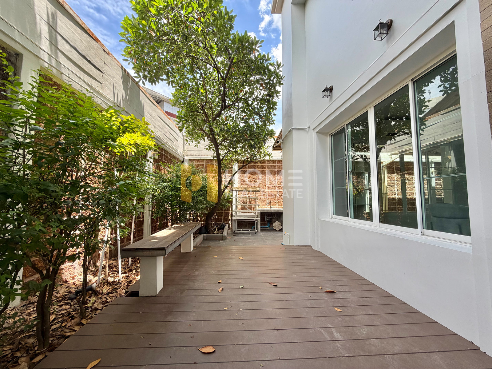 บ้านกลางกรุง เดอะ นีซ รัชวิภา / 3 ห้องนอน (ขาย), Baan Klang Krung The Nice Ratchavipha / 3 Bedrooms (FOR SALE) BNS197