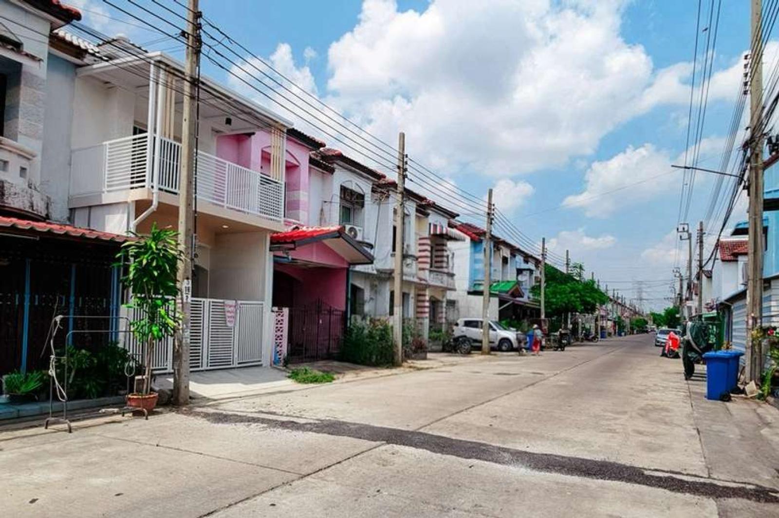 หมู่บ้านนันทิชา 4 / 3 ห้องนอน (ขาย), Nanthicha Village 4 / 3 Bedrooms (FOR SALE) EARK082
