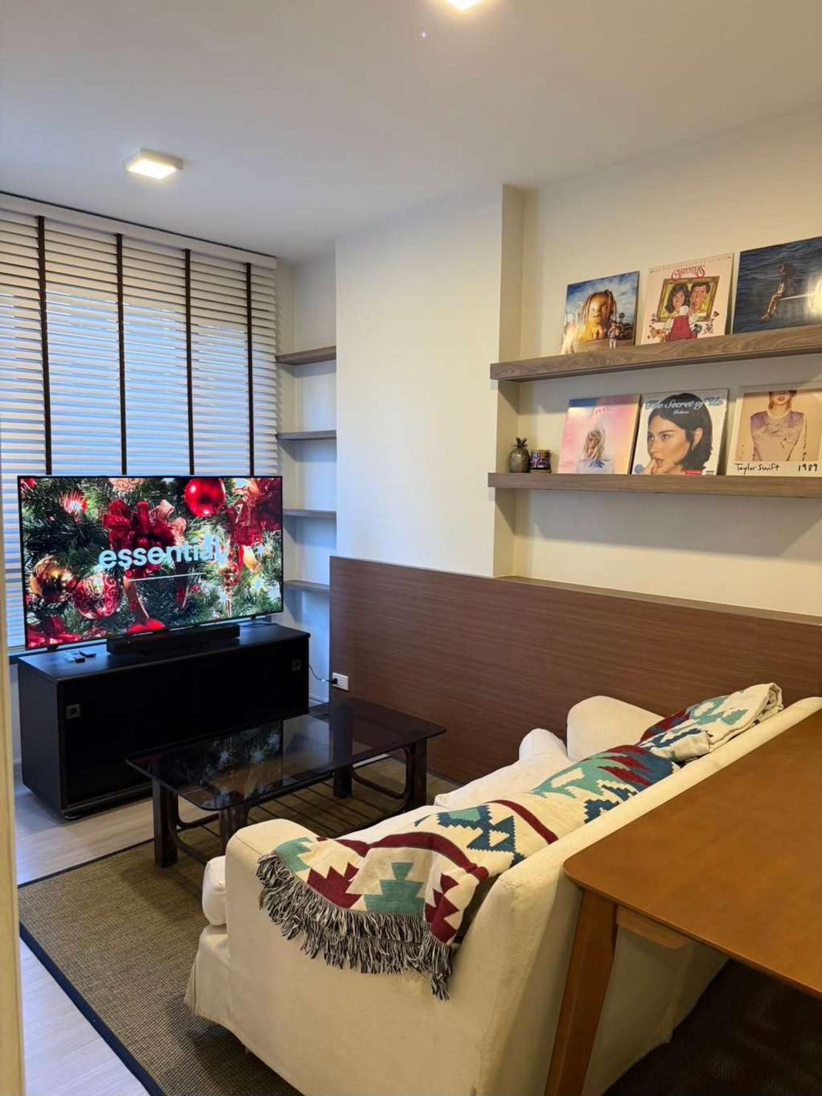 Quintara Phume Sukhumvit 39 / 1 Bedroom (SALE WITH TENANT), ควินทารา ภูม สุขุมวิท 39 / 1 ห้องนอน (ขายพร้อมผู้เช่า) PEII120