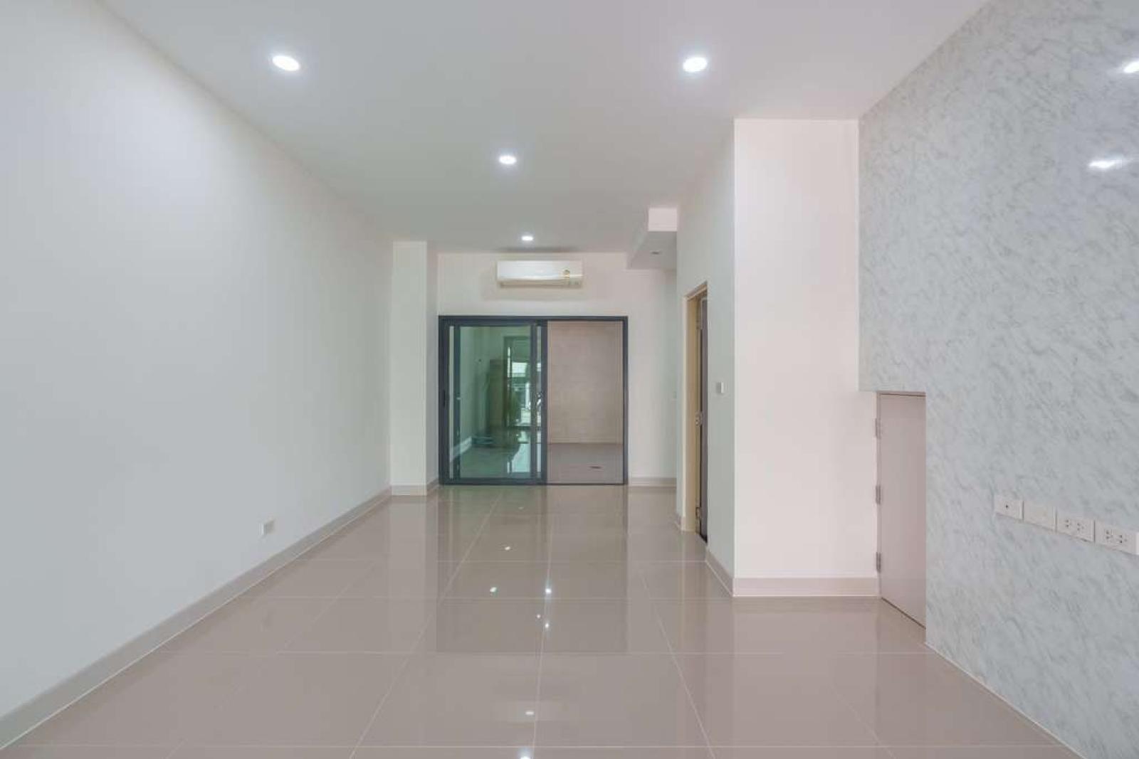 บ้านกลางเมือง สาทร - สุขสวัสดิ์ / 3 ห้องนอน (ขาย), Baanklangmuang Sathorn - Suksawat / 3 Bedrooms (FOR SALE) BNS230