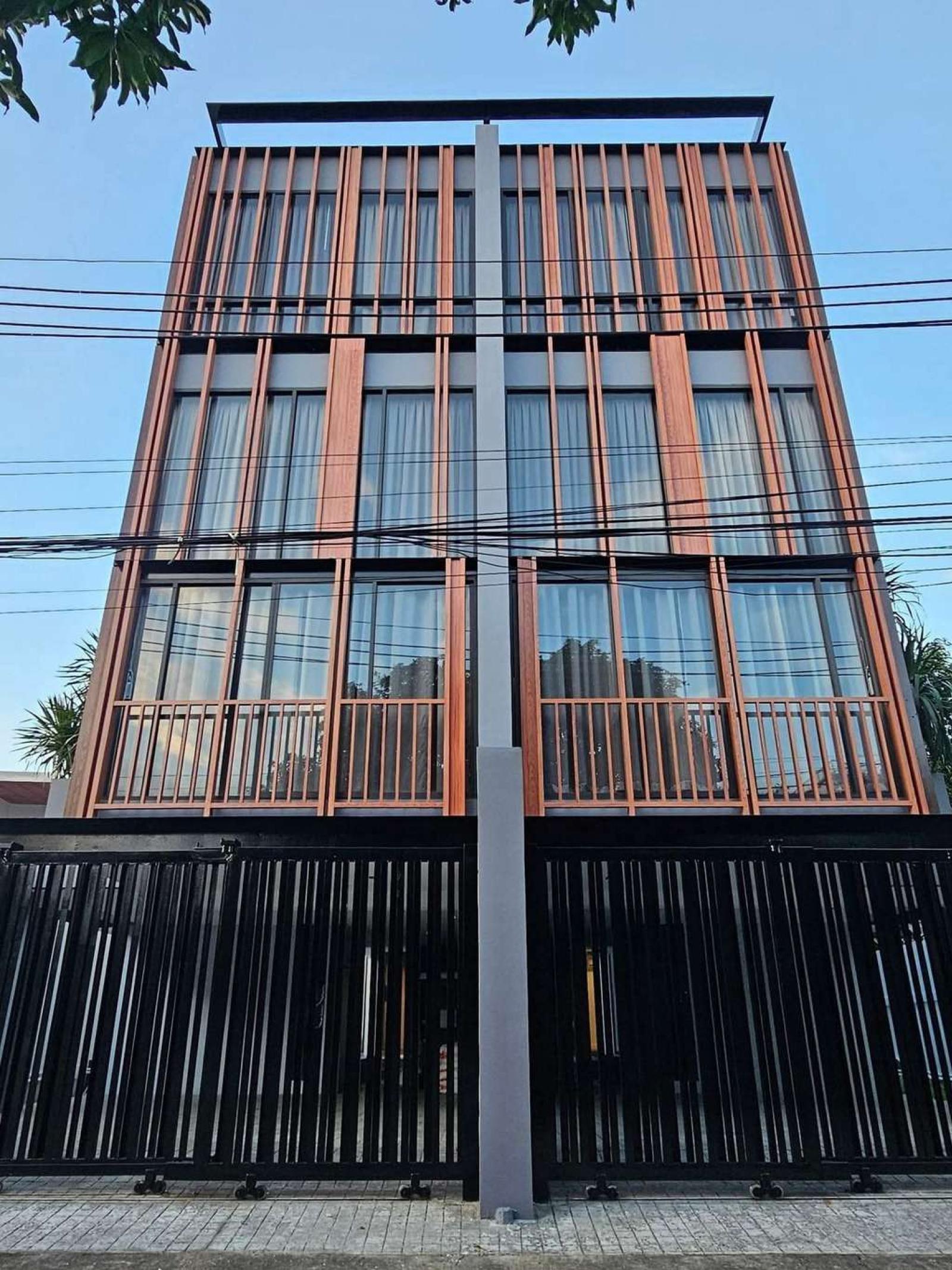 บ้านแฝด พระราม 9 ซอย 51 / 4 ห้องนอน (ขาย), Twin house, Rama 9 Soi 51 / 4 Bedrooms (FOR SALE) BZD257