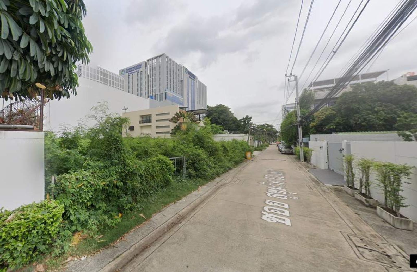 ที่ดิน 342 ตร.วา. สุขุมวิท 62 แยก 1 / 342 ตร.วา (ขาย), Land plot of 342 square wah, Sukhumvit 62, Soi 1. / 342 Square Wa (FOR SALE) PALM899