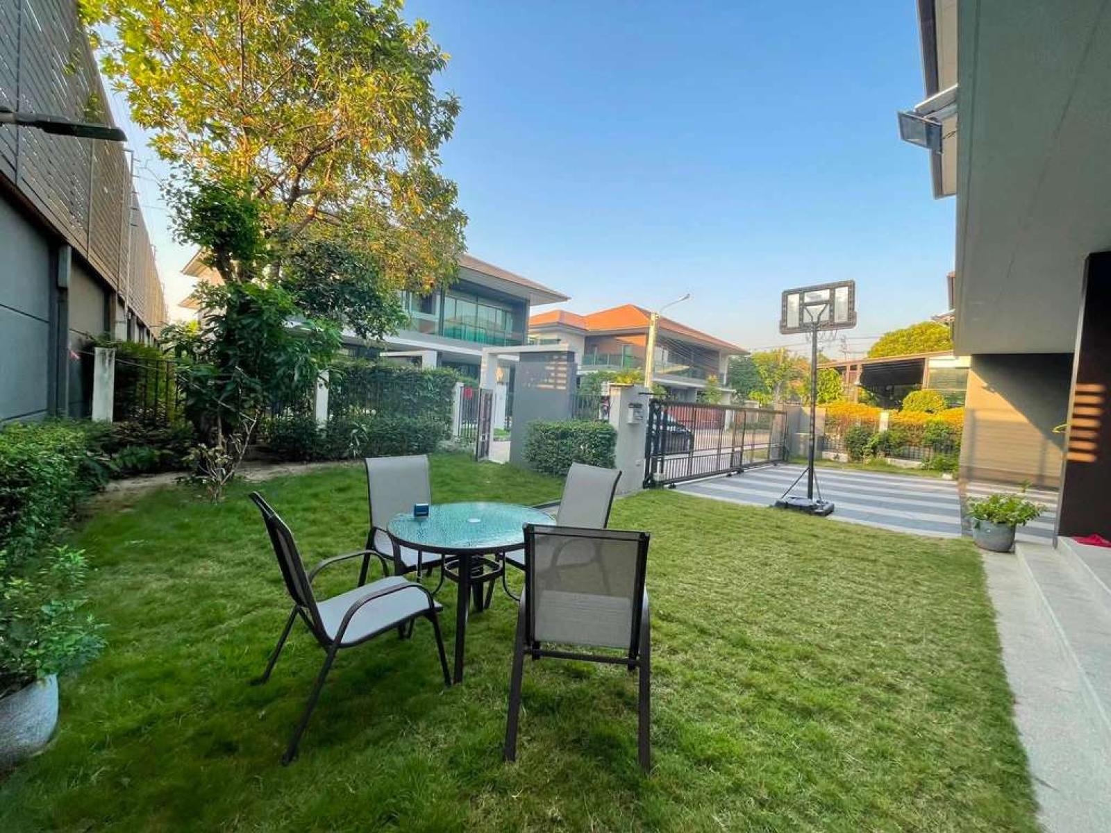 เศรษฐสิริ กรุงเทพกรีฑา / 5 ห้องนอน (ให้เช่า), Setthasiri Krungthep Kreetha / 5 Bedrooms (FOR RENT) BZD258