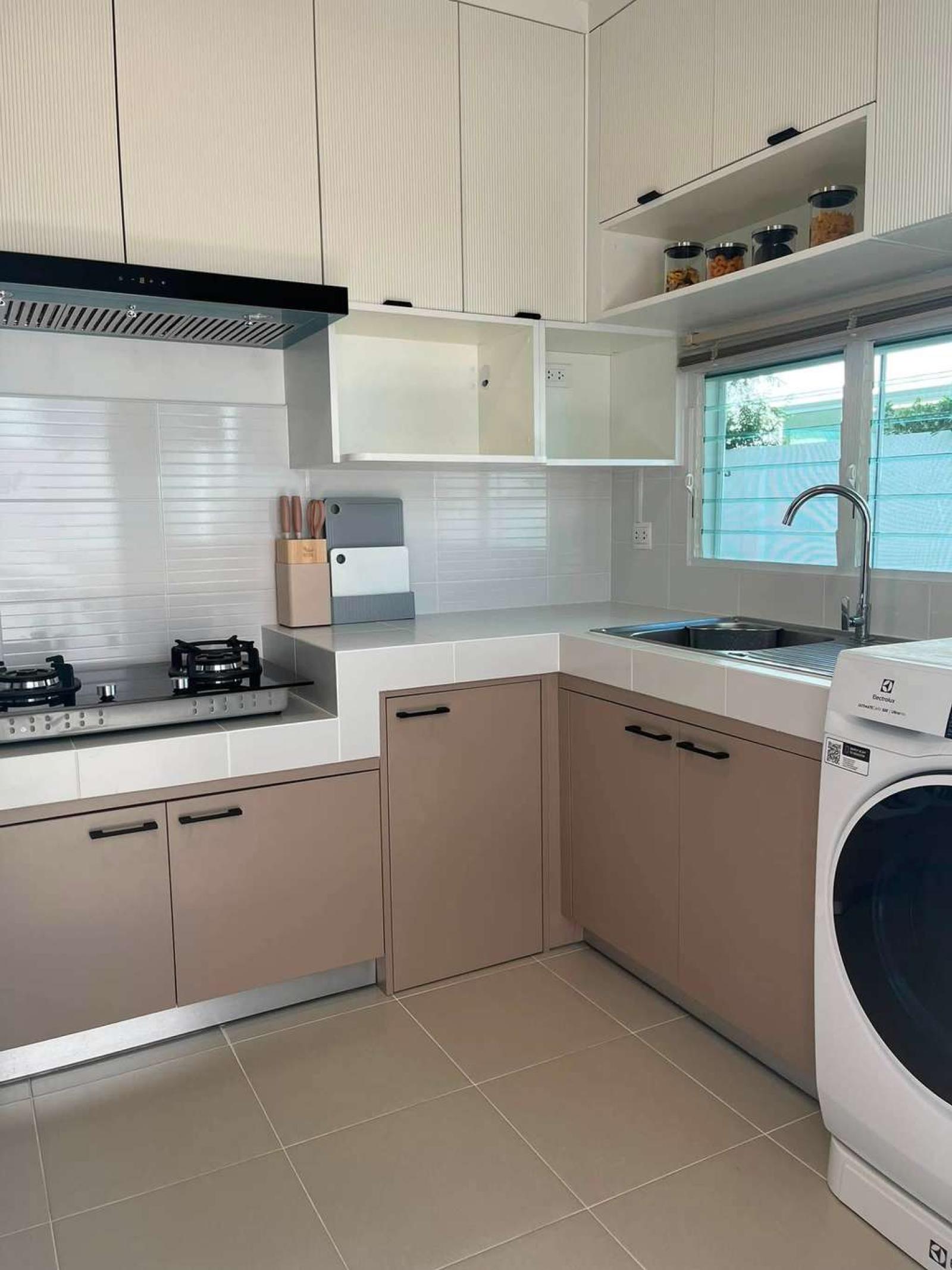 วิลลาจจิโอ 2 ศรีนครินทร์ - บางนา / 3 ห้องนอน (ให้เช่า), Villaggio 2 Srinakarin - Bangna / 3 Bedrooms (FOR RENT) DA128