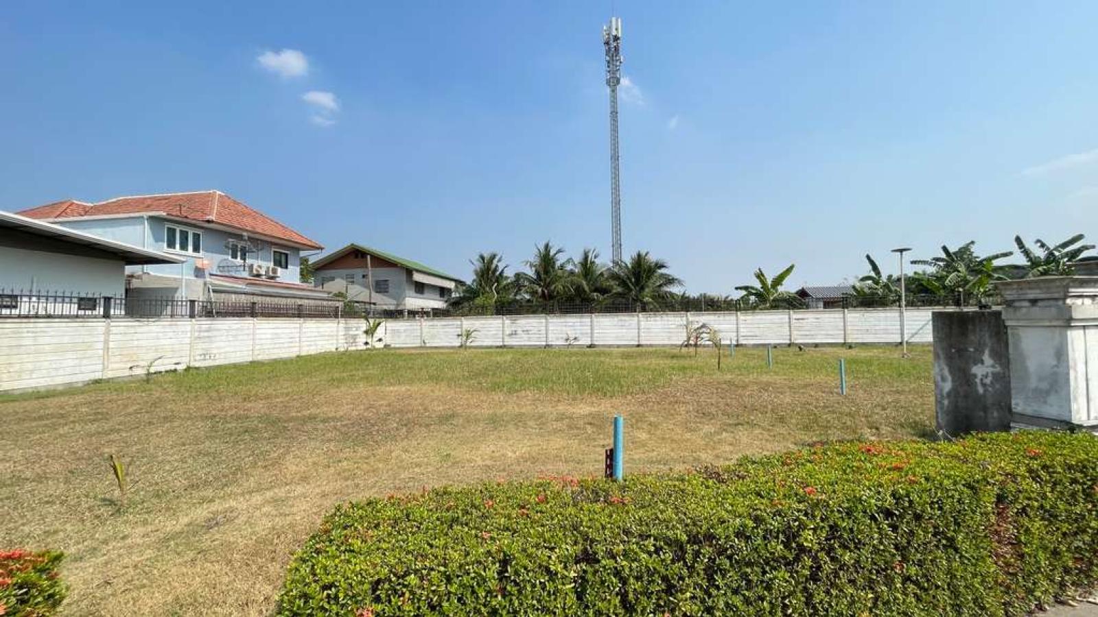 ธนทอง เลคไซด์ ซิตี้โฮม / 163.9 ตร.วา (ขาย),Thanathong Lakeside City Home / 163.9 Square Wa (FOR SALE) BALL431