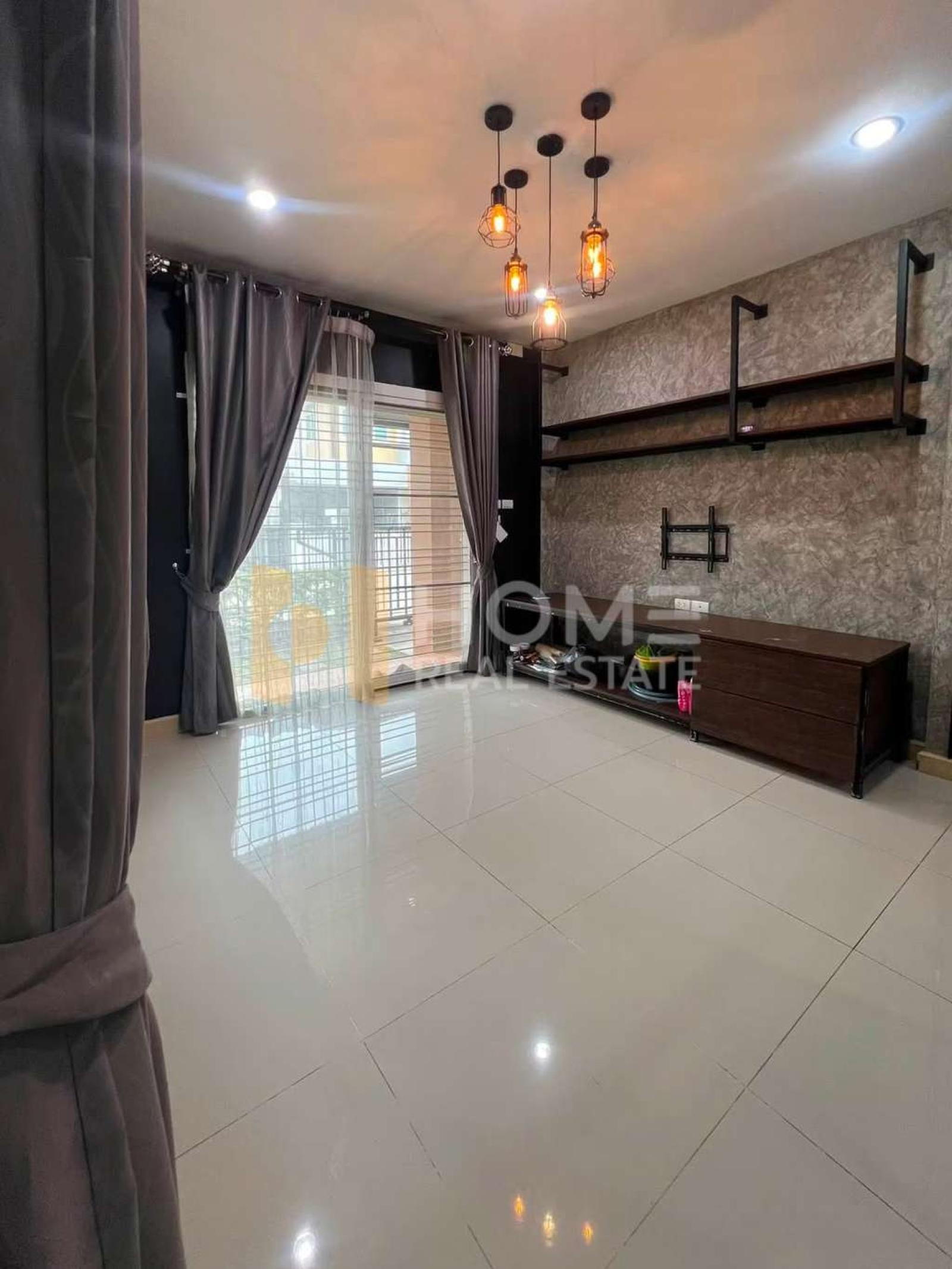 ธาดาทาวน์ / 3 ห้องนอน (ขาย), Thada Town / 3 Bedrooms (FOR SALE) YEAN248