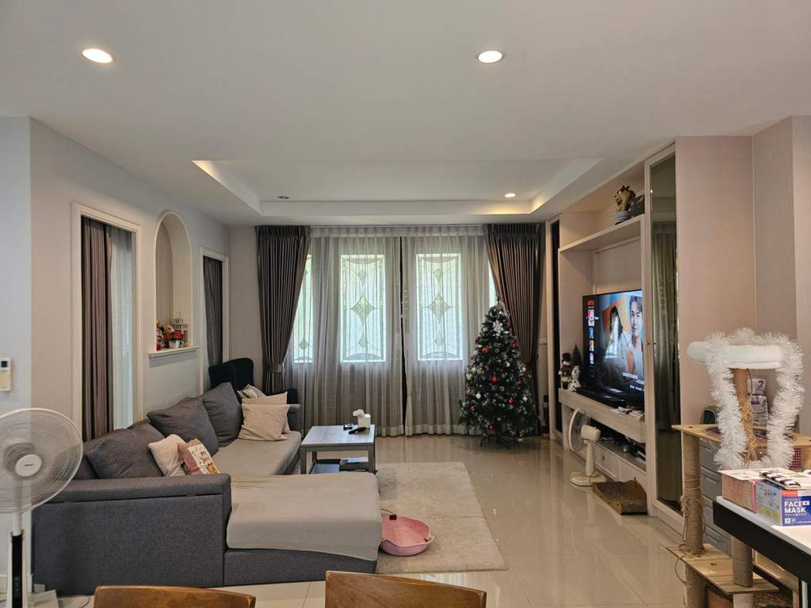 ลัดดารมย์ วัชรพล - รัตนโกสินทร์ / 4 ห้องนอน (ขาย), Laddarom Watcharapol - Rattanakosin / 4 Bedrooms (FOR SALE) TAN909