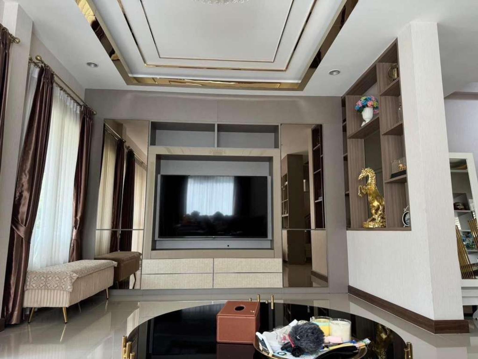 ลัดดารมย์ อิลิแกนซ์ วงแหวน สาทร / 3 ห้องนอน (ขาย), Laddarom Elegance Wongwaen Sathorn / 3 Bedrooms (FOR SALE) BALL438
