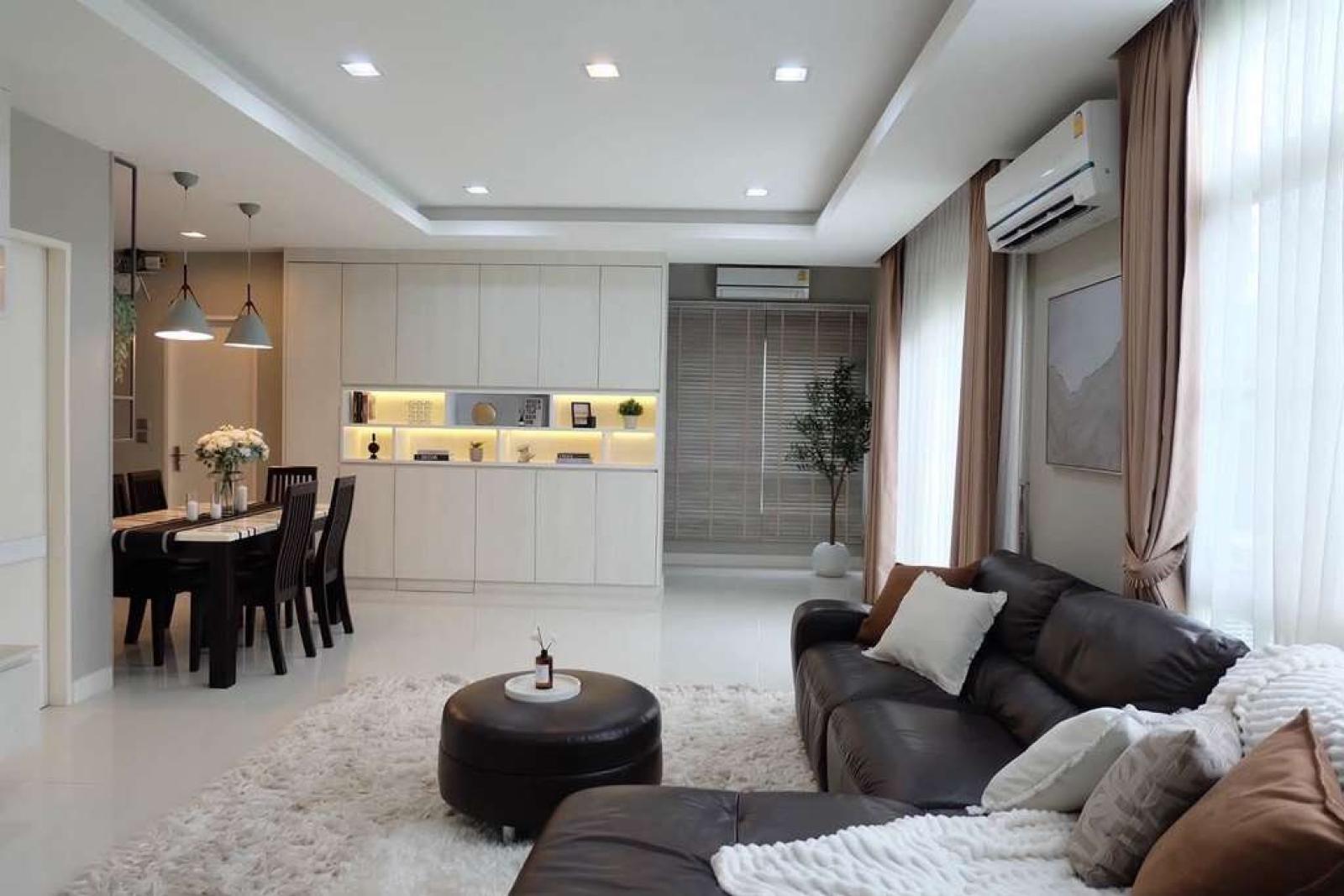 มัณฑนา บางนา กม.7 / 4 ห้องนอน (ให้เช่า), Mantana Bangna Km.7 / 4 Bedrooms (FOR RENT) DA141