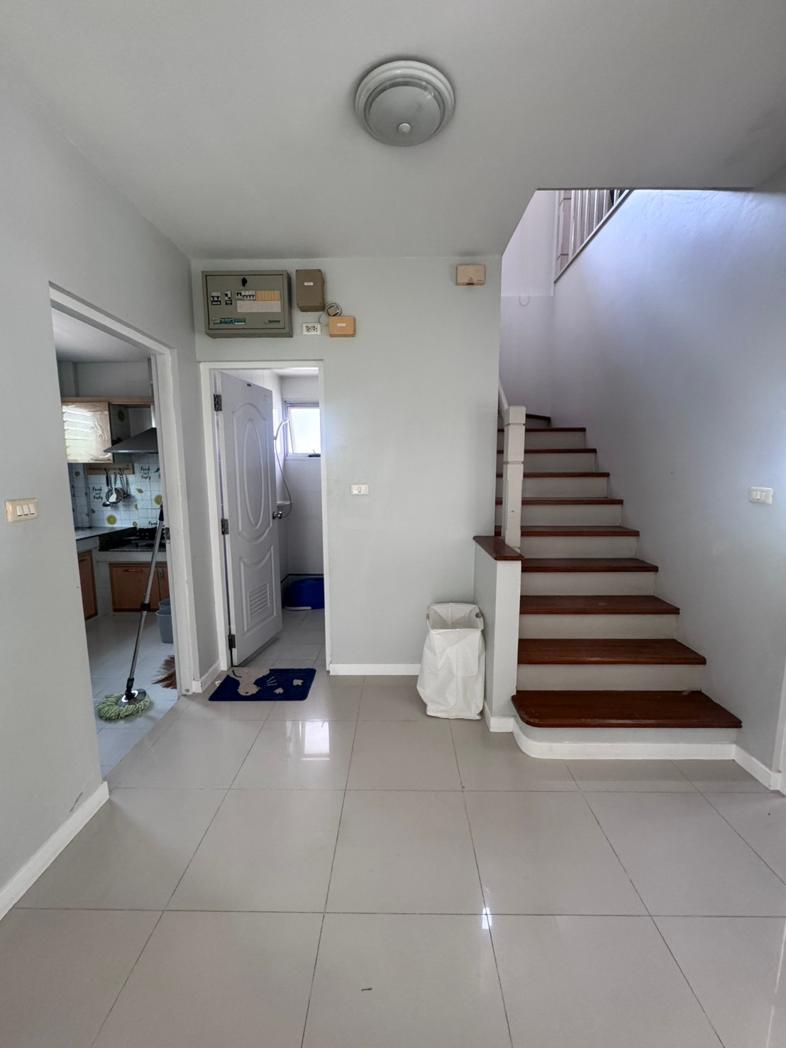มัณฑนา ปิ่นเกล้า - พระราม 5 / 3 ห้องนอน (ให้เช่า), Mantana Pinklao - Rama 5 / 3 Bedrooms (FOR RENT) EARK101