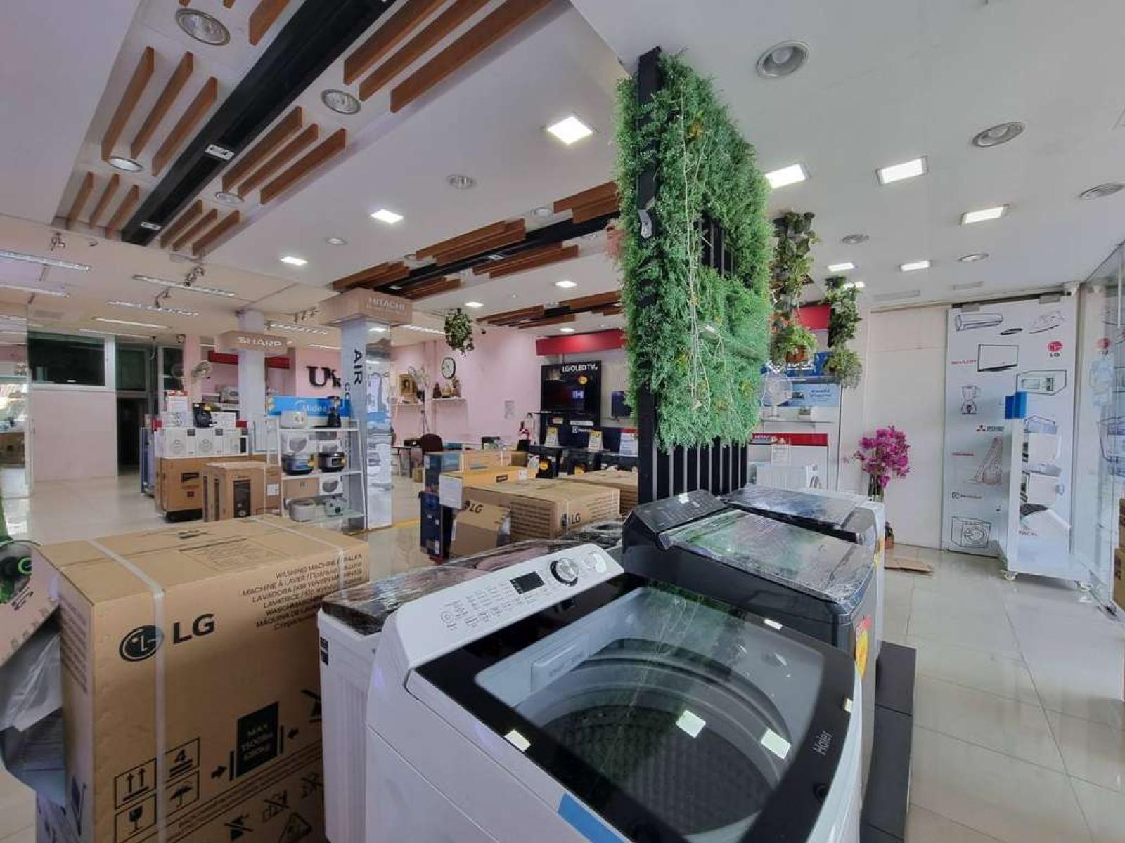 อาคารพาณิชย์ ซอยวัดลาดปลาดุก / 4 ชั้น (ขาย), Commercial building Soi Wat Lad Pladuk / 4 Storey (FOR SALE) FAIR102