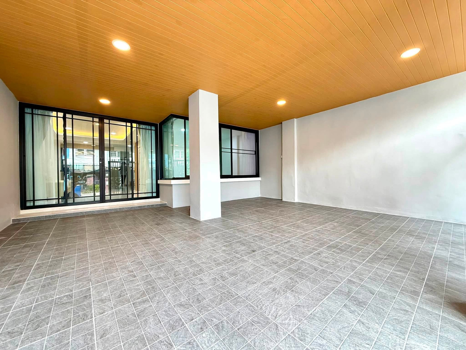 ทาวน์โฮม 3 ชั้น ซอย เพชรเกษม 68 / 5 ห้องนอน (ขาย), 3-story townhome, Soi Phetkasem 68 / 5 Bedrooms (FOR SALE) BALL440