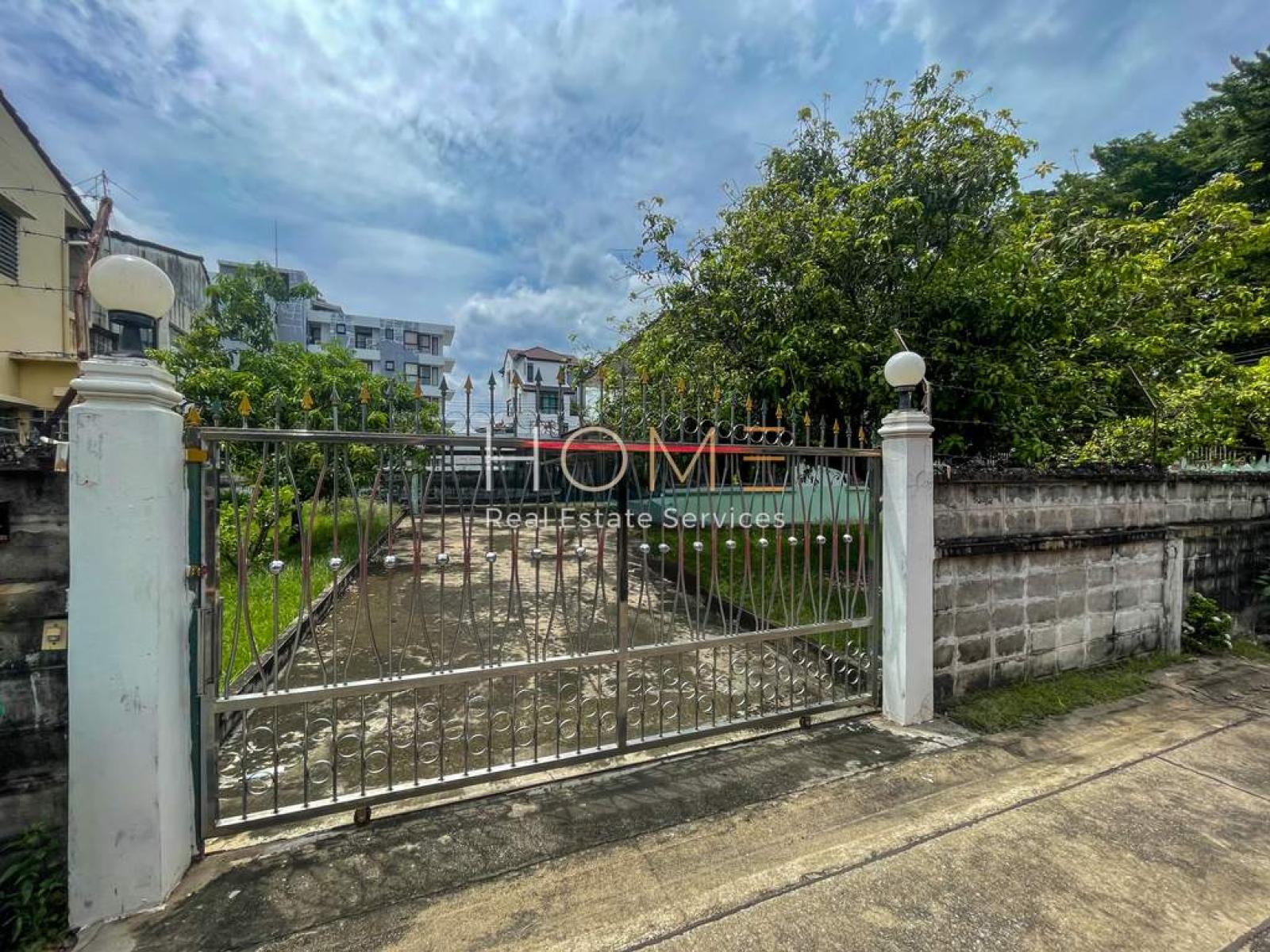 บ้านเดี่ยวอ่อนนุช 17 - พัฒนาการ 20 / 138 ตร.วา (ขาย), Detached house Onnut 17 - Phatthanakan 20 / 138 Square Wa (FOR SALE) FAS052