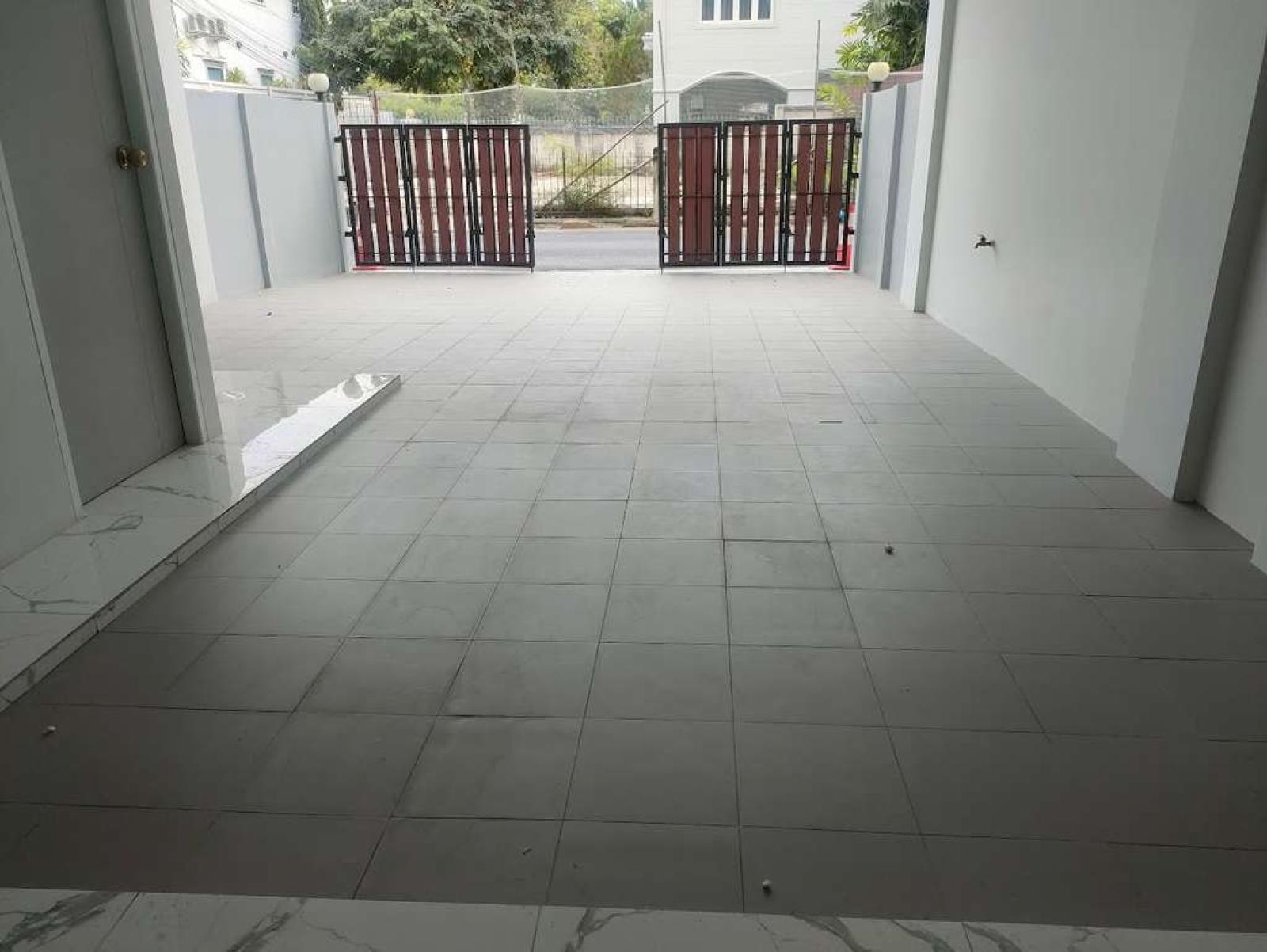 ฮอลล์มาร์ค 2 เพรสทีจ / 4 ห้องนอน (ขาย), Hallmark 2 Prestige / 4 Bedrooms (FOR SALE) GNG228