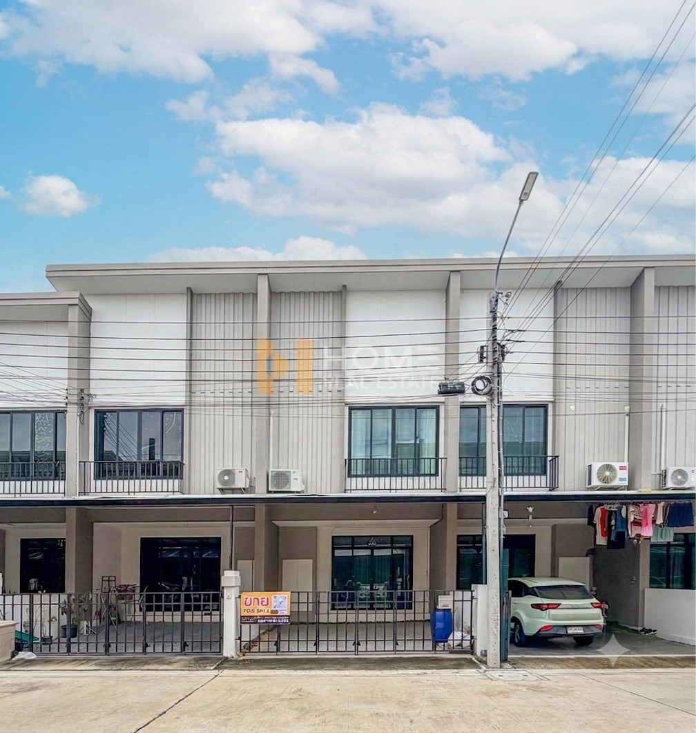 🔥🚨 ถูกกว่านี้ไม่มีแล้ว! ทาวน์โฮมใกล้ MRT ทำเลติดถนนใหญ่ ได้ไปโคตรคุ้ม เทียบราคาตลาดได้เลย ทาวน์โฮม เฌอ วงแหวน - สาทร / 3 ห้องนอน (ขาย), Cher Wongwaen - Sathorn / Townhome 3 Bedrooms (FOR SALE) BALL021