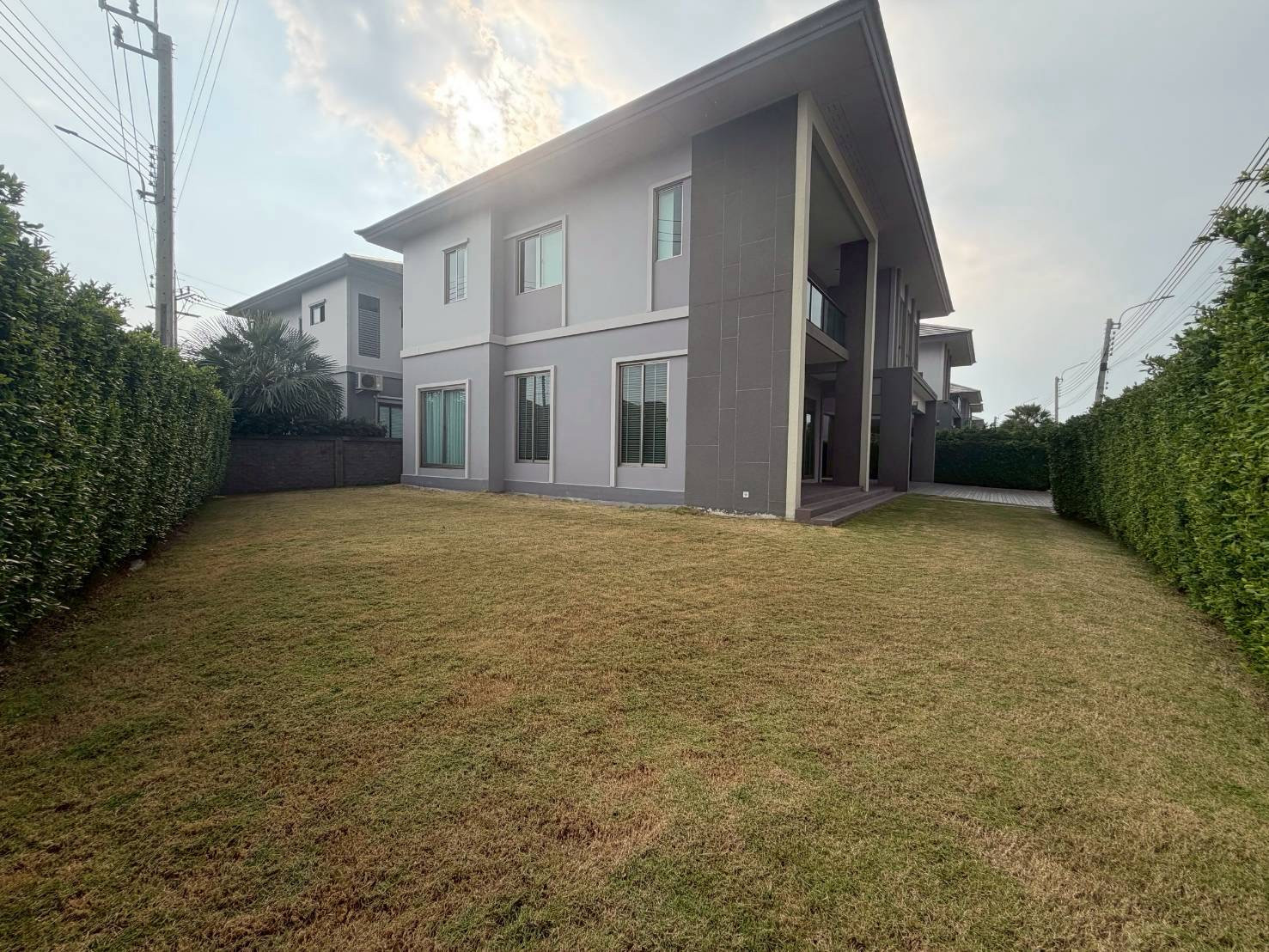 เดอะ ปาล์ม บางนา - วงแหวน / 4 ห้องนอน (ขายพร้อมผู้เช่า), THE PALM BANGNA - WONGWAEN / 4 Bedrooms (SALE WITH TENANT) POON304
