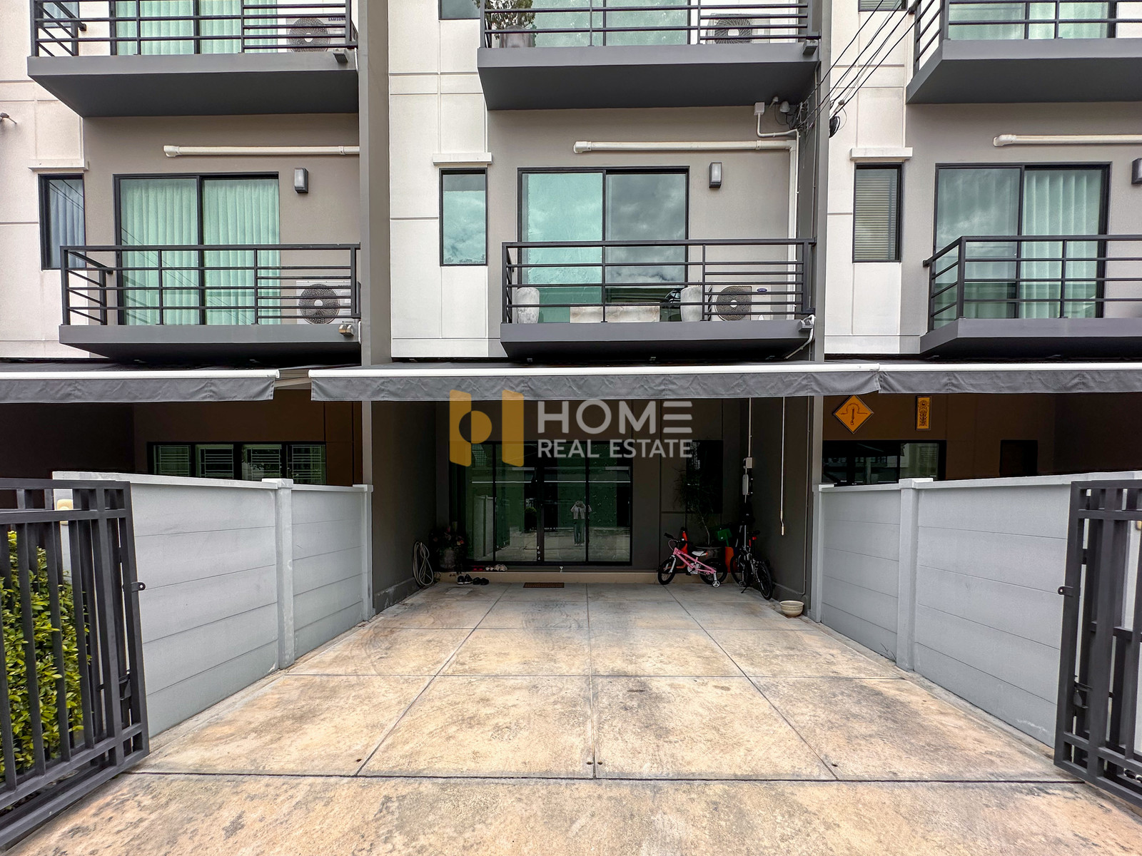 🚨 ราคาดีสุดในโครงการ! 🏡 บ้านกลางเมือง ราชพฤกษ์ - สาทร / 3 ห้องนอน (ขาย), Baan Klang Muang Ratchaphruek - Sathorn / 3 Bedrooms (FOR SALE) EARK102
