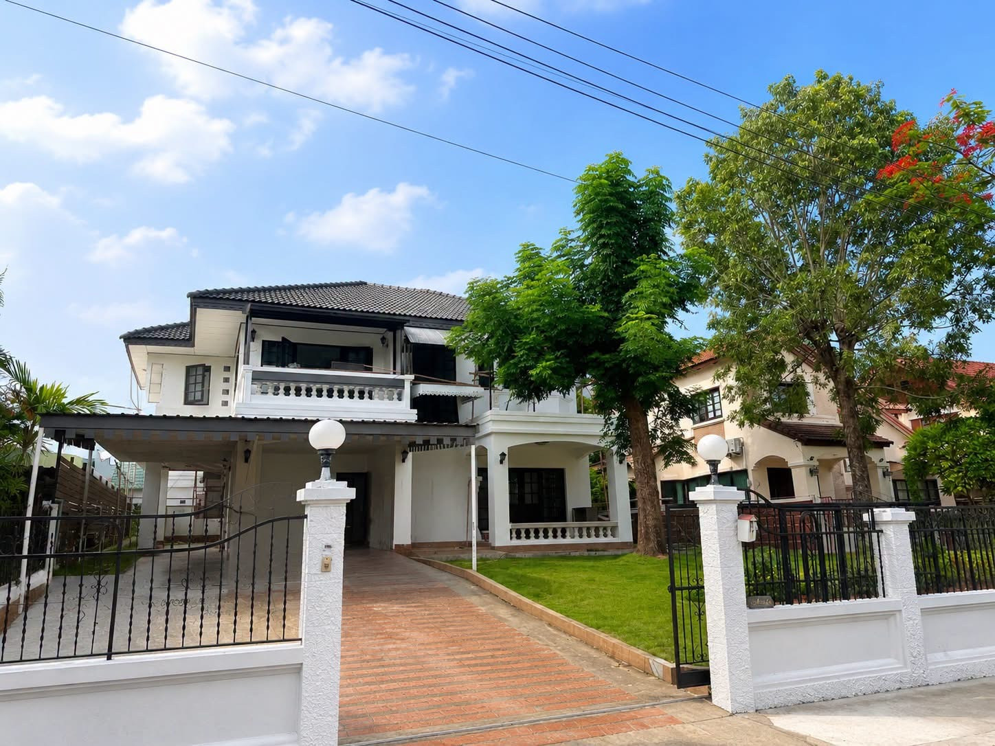 Ladawan - Srinakarin / 4 Bedrooms (FOR RENT), ลดาวัลย์ - ศรีนครินทร์ / 4 ห้องนอน (เช่า) PSRN017