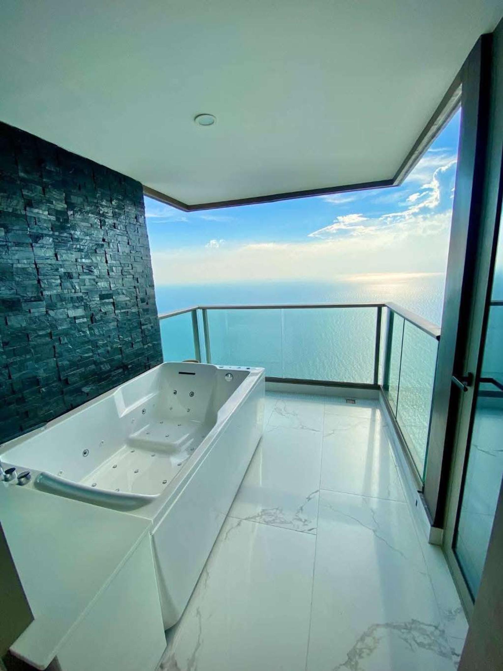 Copacabana Beach Jomtien / 2 Bedrooms (FOR SALE), โคปาคาบาน่า บีช จอมเทียน / 2 ห้องนอน (ขาย) KP180