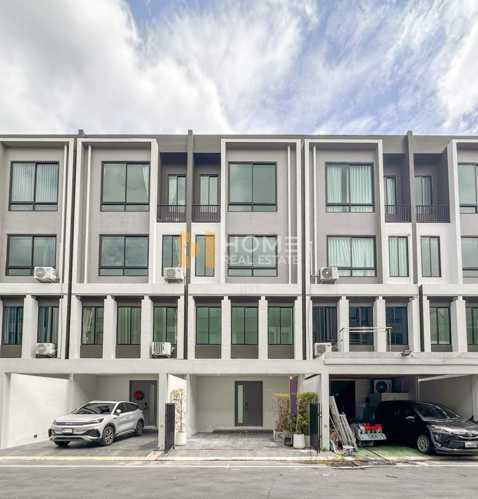 เดอะ เพิร์ล เรสซิเด้นซ์ ทางด่วนศรีรัช - จรัญ 75 / 3 ห้องนอน (ขาย), The Pearl Residence Sirat Expressway - Charan 75 / 3 Bedrooms (FOR SALE) EARK070