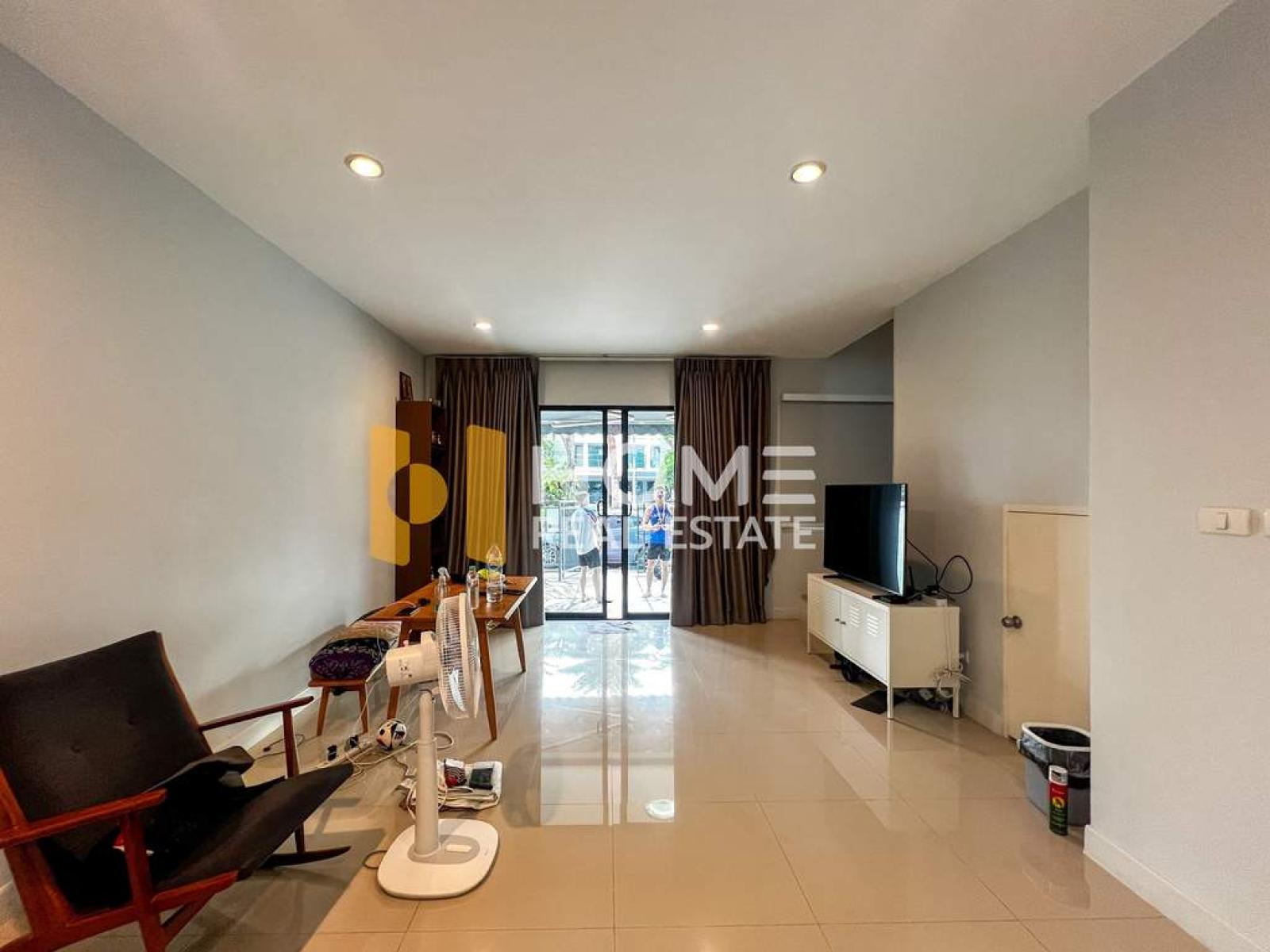 บ้านกลางเมือง พระราม 9 - รามคำแหง / 3 ห้องนอน (ขาย), Baan Klang Muang Rama 9 - Ramkhamhaeng / 3 Bedrooms (FOR SALE) BZD271