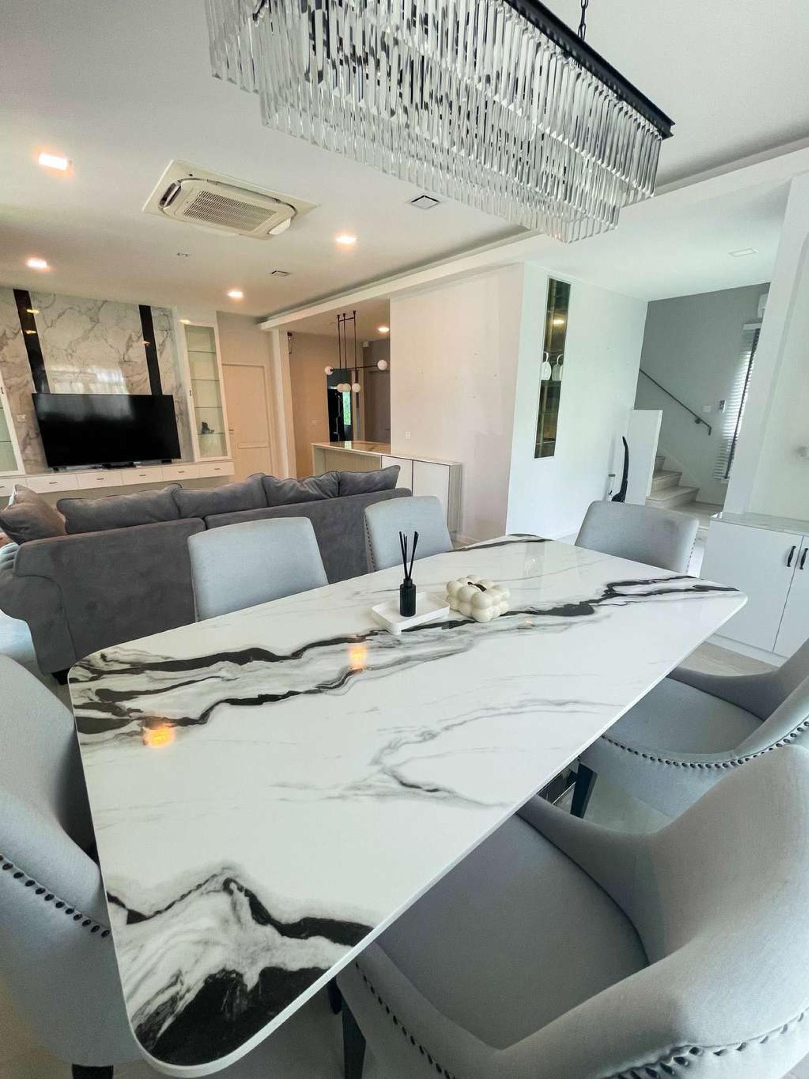 มัณฑนา 2 มอเตอร์เวย์ - กรุงเทพกรีฑาตัดใหม่ / 4 ห้องนอน (ขาย), Mantana2 Motorway - New Krungthepkreetha / 4 Bedrooms (FOR SALE) BZD272
