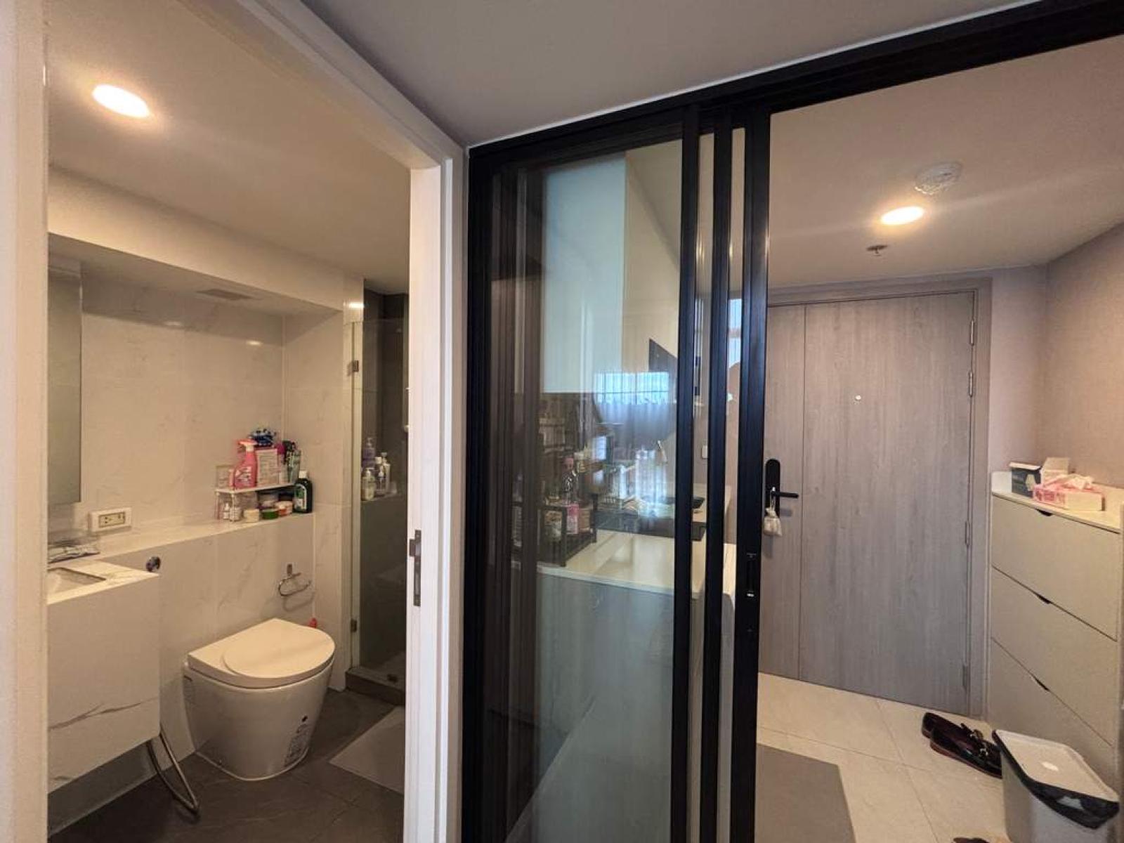 Origin Plug & Play Ramkhamhaeng Triple Station / Duplex 1 Bed (SALE WITH TENANT), ออริจิ้น ปลั๊ก แอนด์ เพลย์ รามคำแหง ทริปเปิ้ล สเตชั่น / ดูเพล็กซ์ 1 ห้องนอน (ขายพร้อมผู้เช่า) BENS001