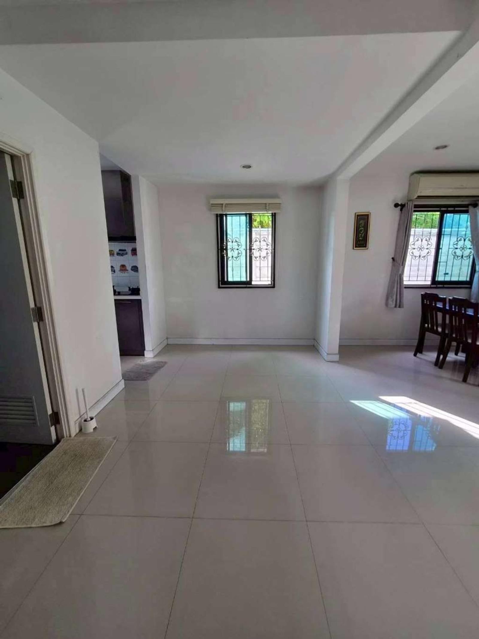 ดีไลท์ รัตนาธิเบศร์ - ท่าอิฐ / 3 ห้องนอน (ขายพร้อมผู้เช่า), Delight Rattanathibet - Tha It / 3 Bedrooms (SALE WITH TENANT) EARK116