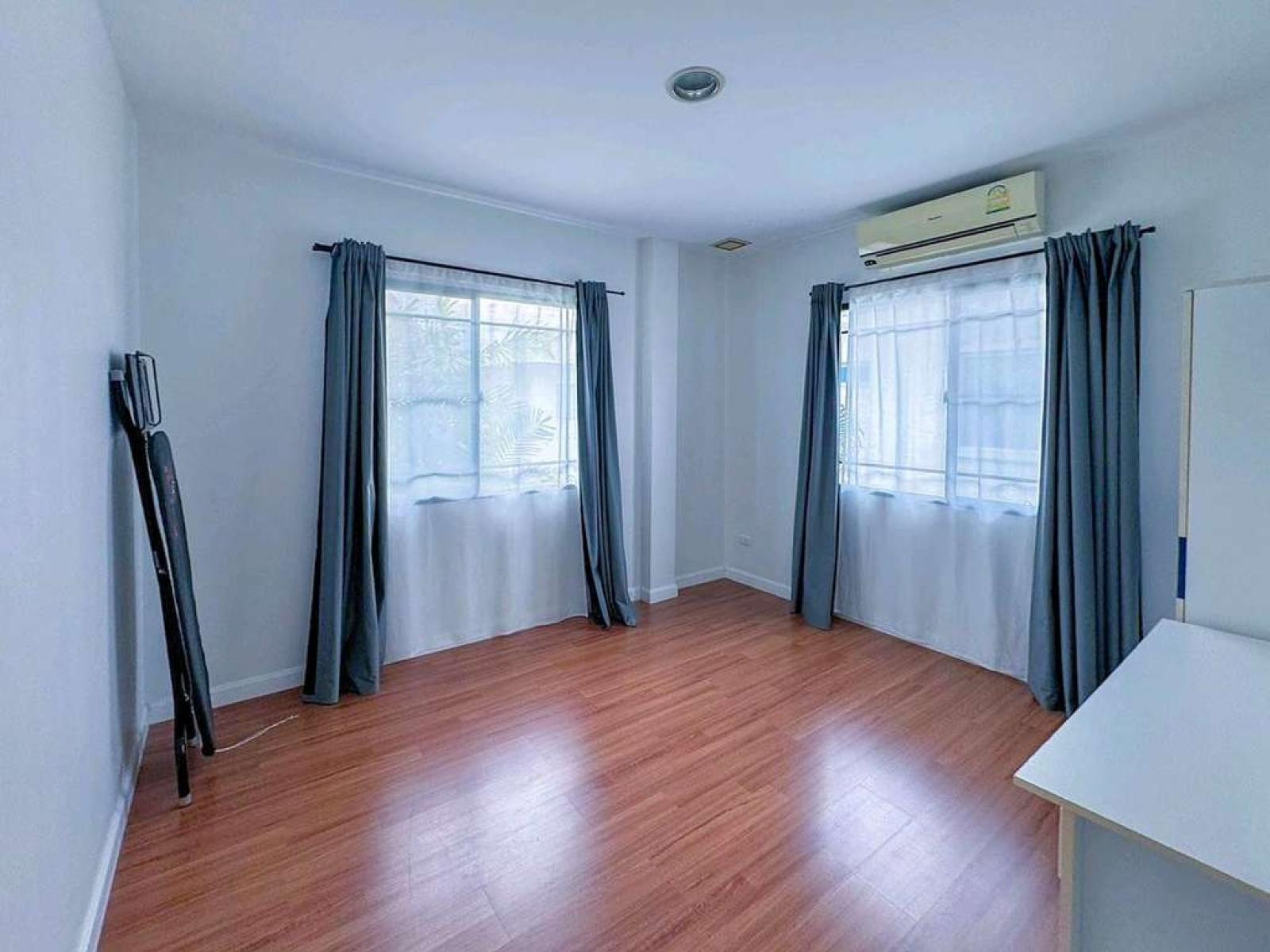 มัณฑนา เลค วัชรพล / 5 ห้องนอน (ให้เช่า), Mantthana Lake Watcharapol / 5 Bedrooms (FOR RENT) LPIN005