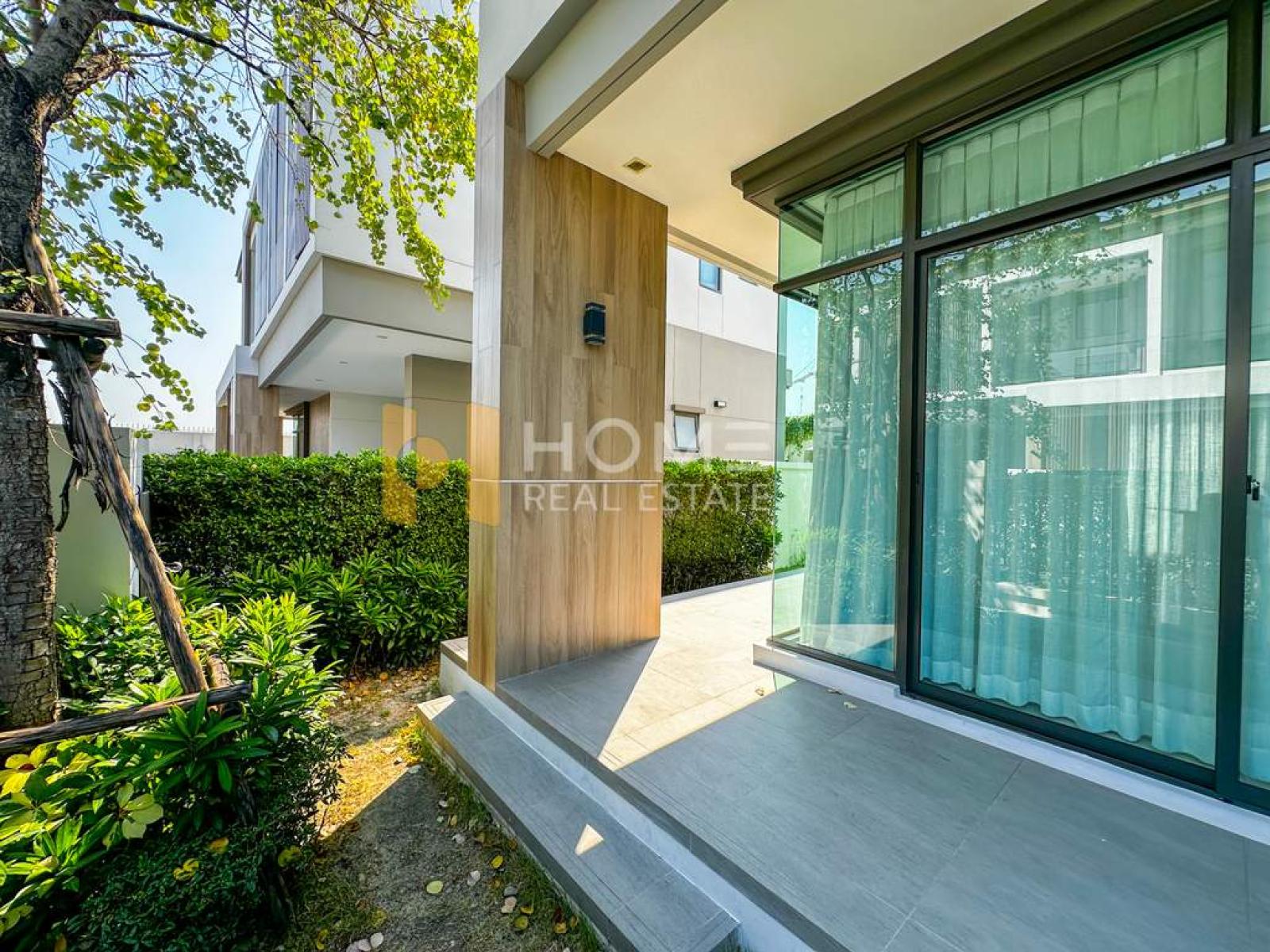 บางกอก บูเลอวาร์ด บางนา กม.5 / 4 ห้องนอน (ให้เช่า), Bangkok Boulevard Bangna KM.5 / 4 Bedrooms (FOR RENT) DA177