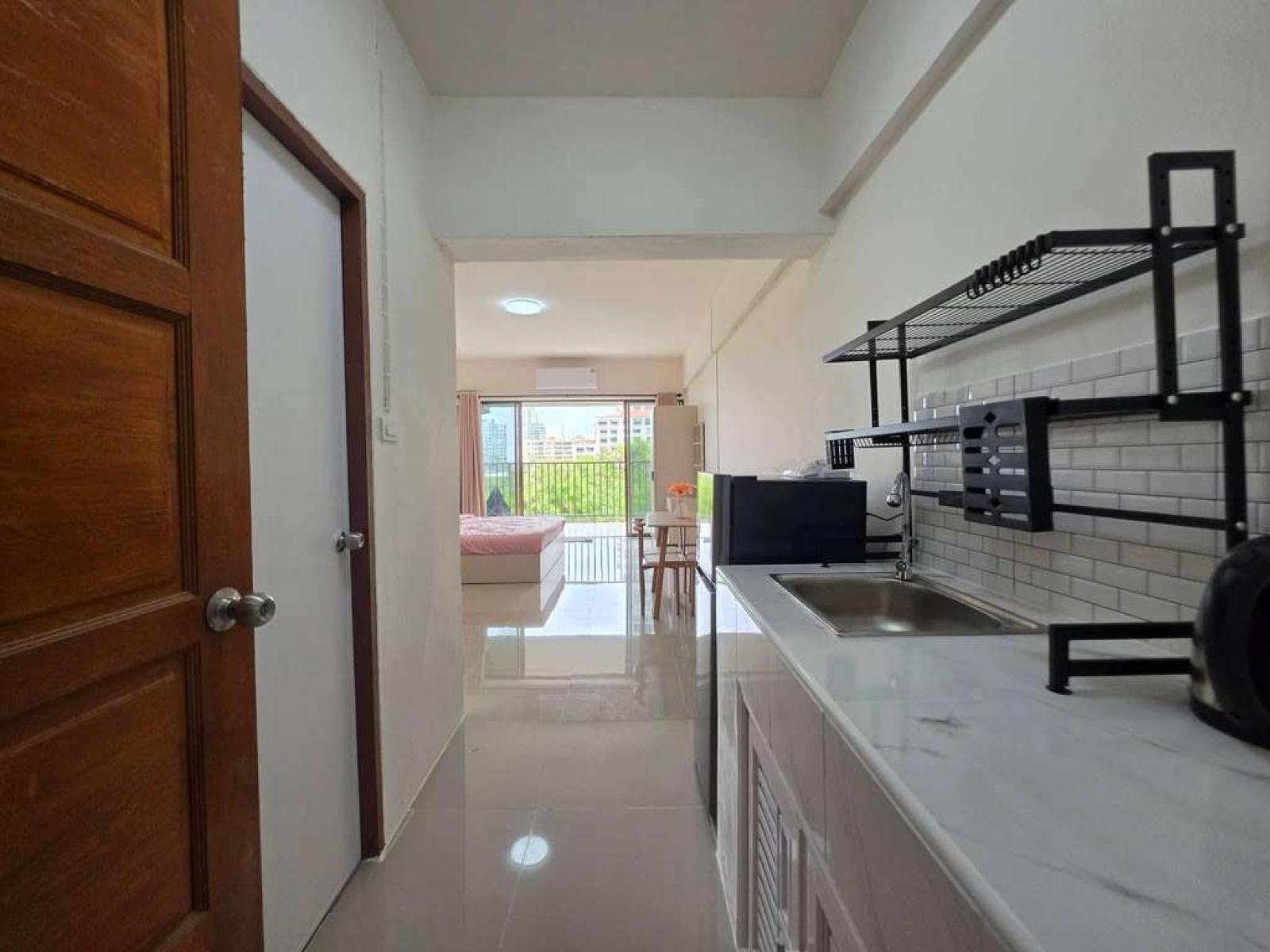 Sombat Condoview / Studio (FOR RENT), สมบัติ คอนโดวิว / ห้องสตูดิโอ (ให้เช่า) KP200
