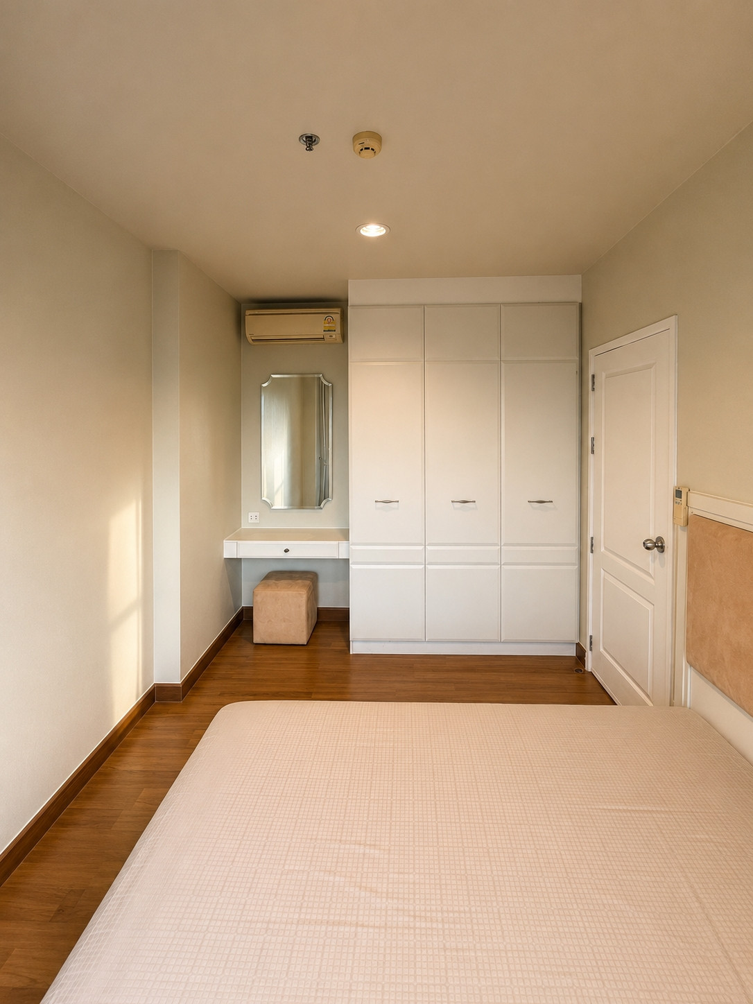 The Crest Phahonyothin 11 / 1 Bedroom (FOR RENT), เดอะ เครสท์ พหลโยธิน 11 / 1 ห้องนอน (ให้เช่า) LPIN023