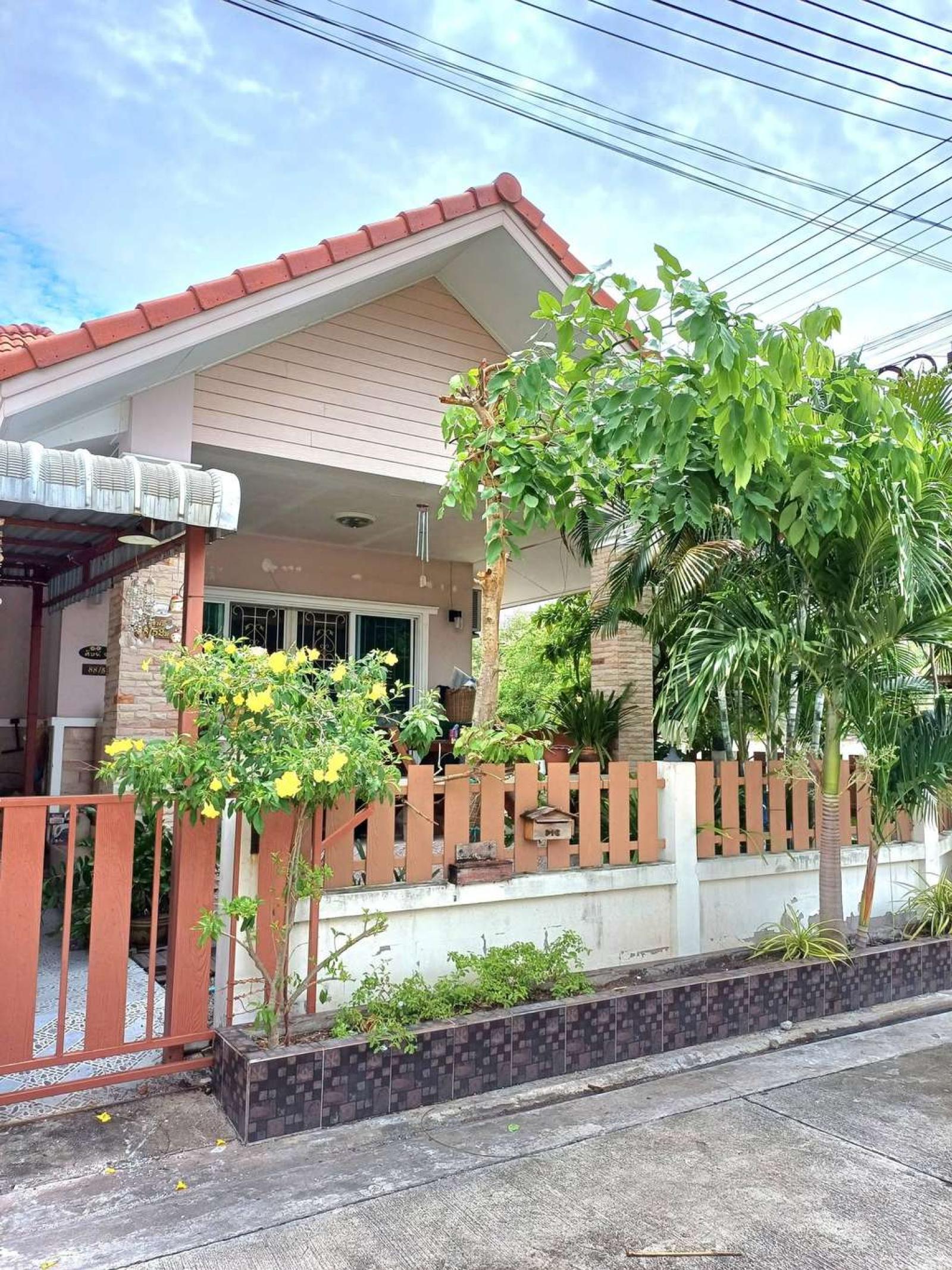 หมู่บ้านนพนภาวิลเลจ ต.คลองตำหรุ อ.เมือง จ.ชลบุรี / 3 ห้องนอน (ขาย), Nopnapa Village, Khlong Tamru Subdistrict, Mueang District, Chonburi Province / 3 Bedrooms (FOR SALE) NANN025