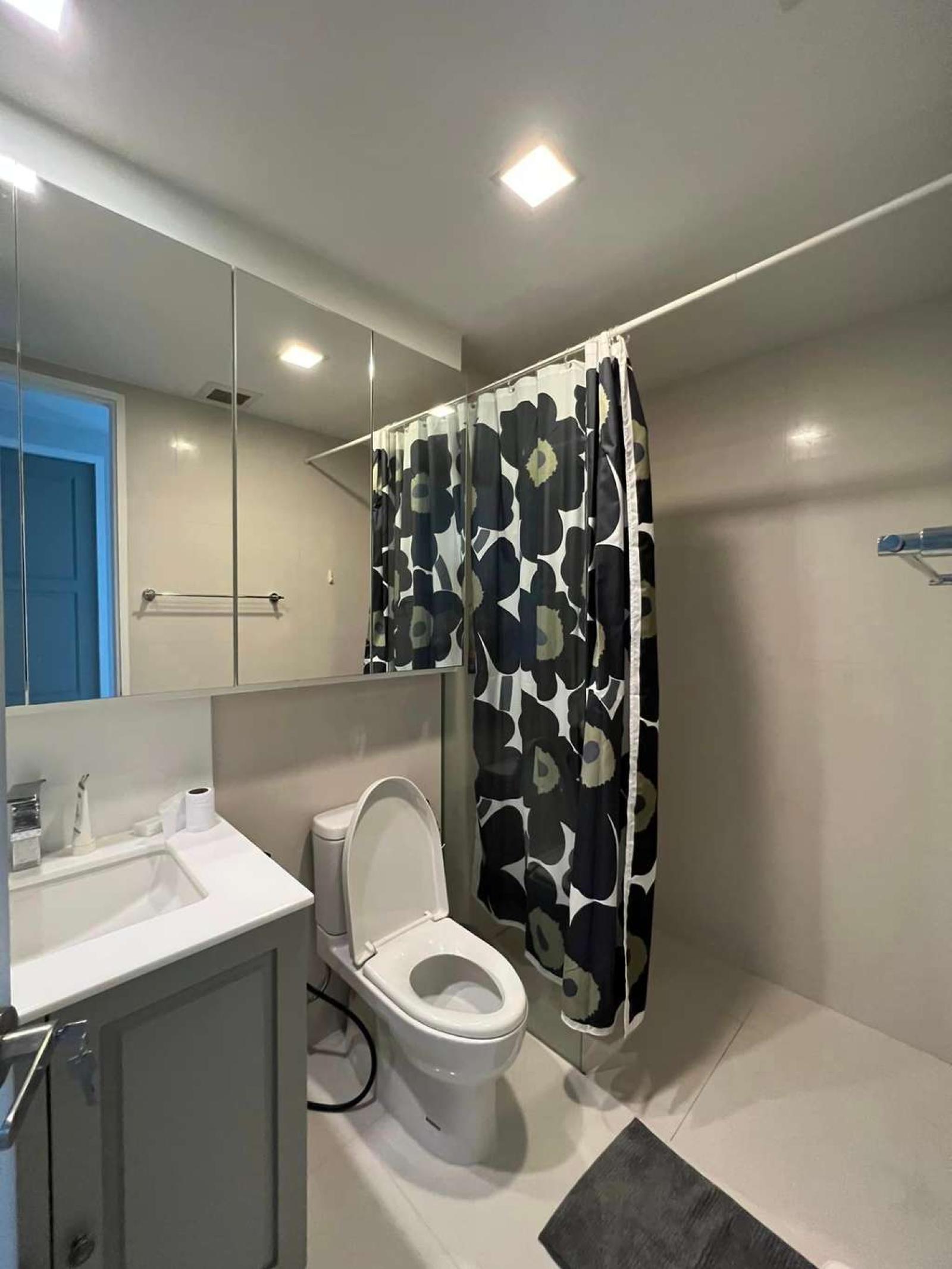 Villa Rachakhru / 1 Bedroom (SALE WITH TENANT), วิลล่า ราชครู / 1 ห้องนอน (ขายพร้อมผู้เช่า) LPIN043