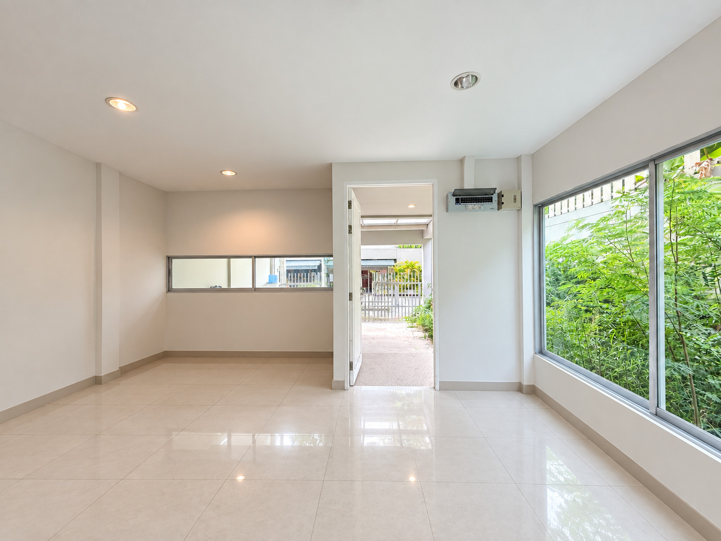 โนเบิล คิวบ์ พัฒนาการ / 3 ห้องนอน (ขาย), Noble Cube Patanakarn / 3 Bedrooms (FOR SALE) PALM906