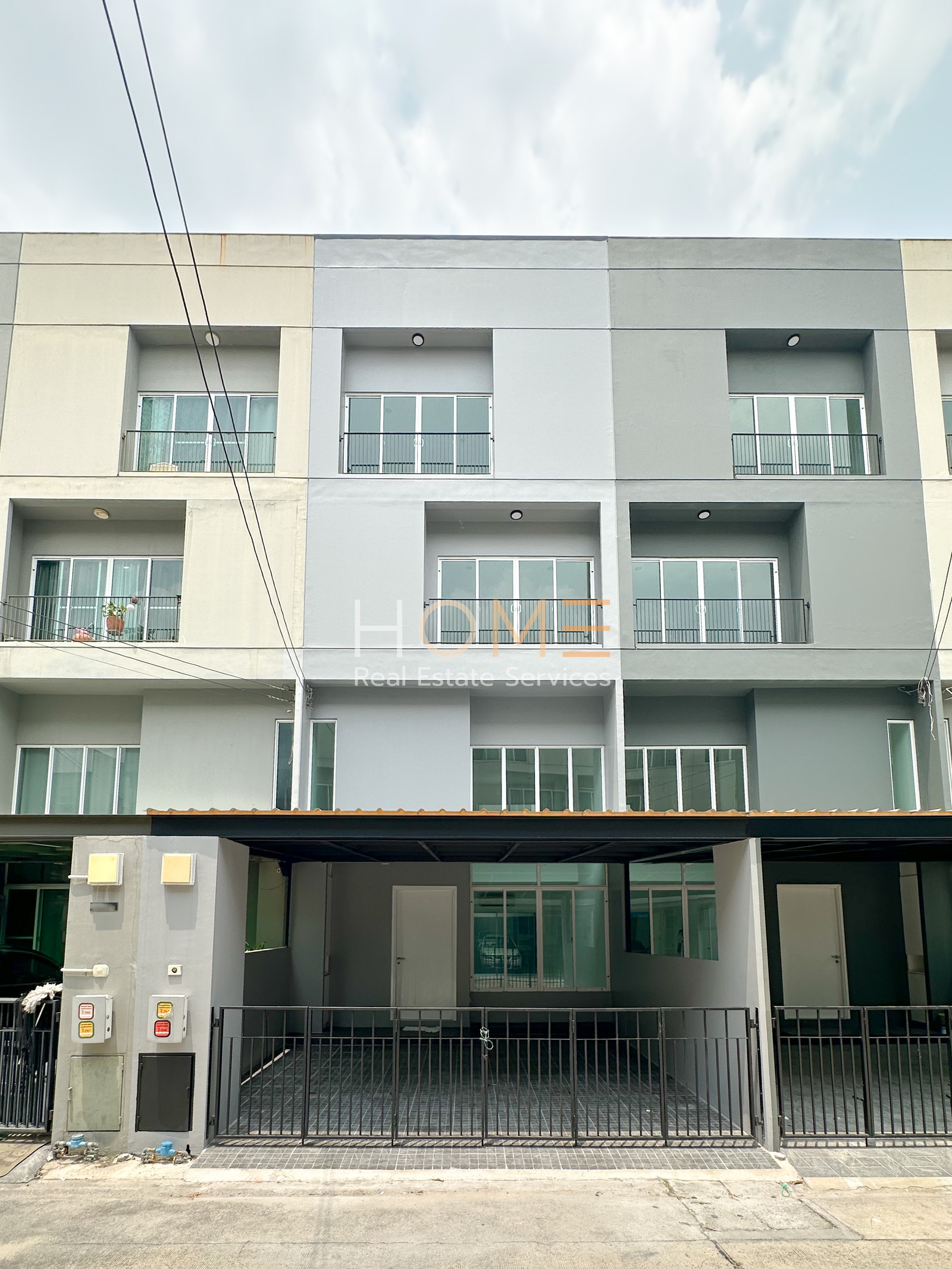 พาทิโอ แจ้งวัฒนะ (เมืองทอง) / 3 ห้องนอน (ขาย), Patio Chaengwattana (Mueang Thong) / 3 Bedrooms (FOR SALE) BNS246