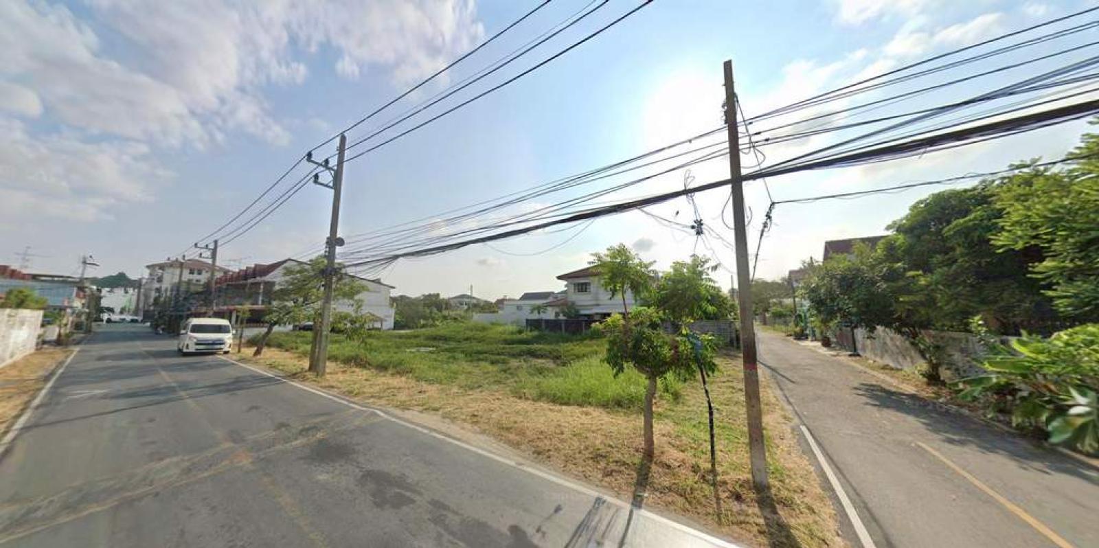 ที่ดินซอยสหพร 15 (มหิดลศาลายา) / 201 ตร.วา (ขาย), Land plot in Soi Sahaporn 15 (Mahidol University, Salaya) / 201 Square Wa (FOR SALE) BNS250