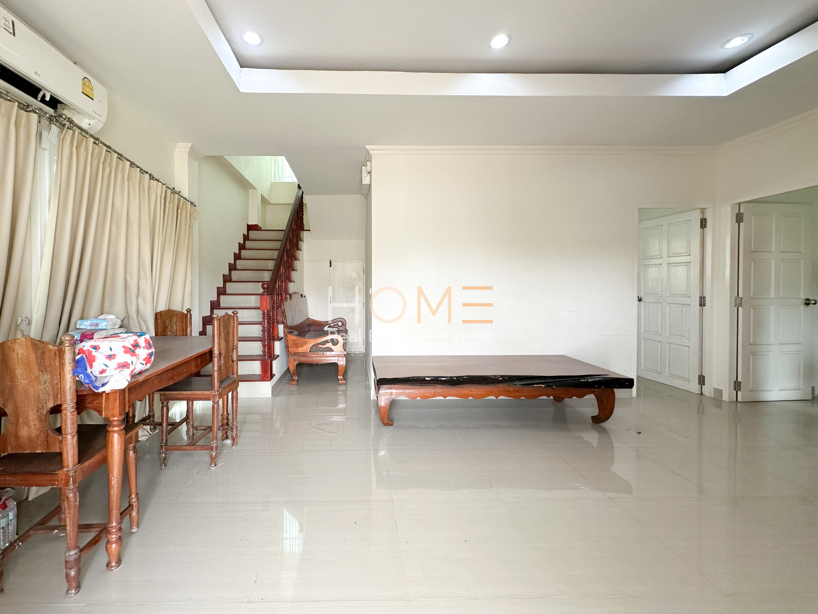 บ้านเลขที่ ซอยแจ้งวัฒนา 14 / 4 ห้องนอน (ขาย), house, Soi Chaengwattana 14 / 4 Bedrooms (FOR SALE) BNS251