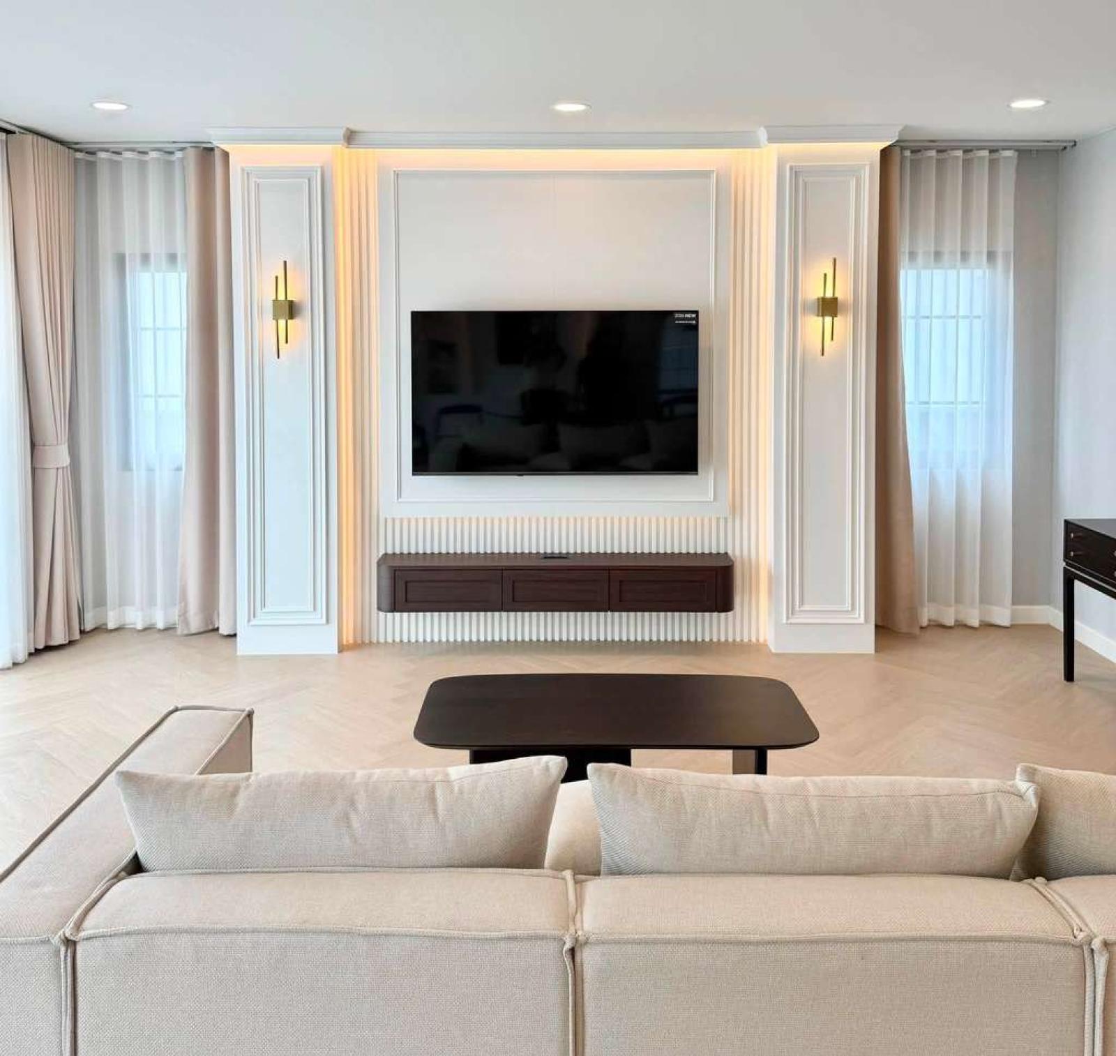 เซนโทร บางนา เฟส 2 / 4 ห้องนอน (ขาย), Centro Bangna Phase 2 / 4 Bedrooms (FOR SALE) DA253