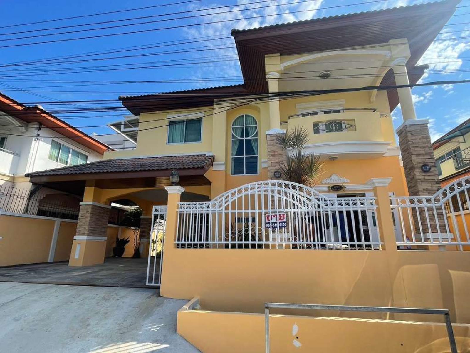 บ้านซอยร่มเกล้า 32 / 3 ห้องนอน (ขาย), House on Soi Rom Klao 32 / 3 Bedrooms (FOR SALE) GRET032